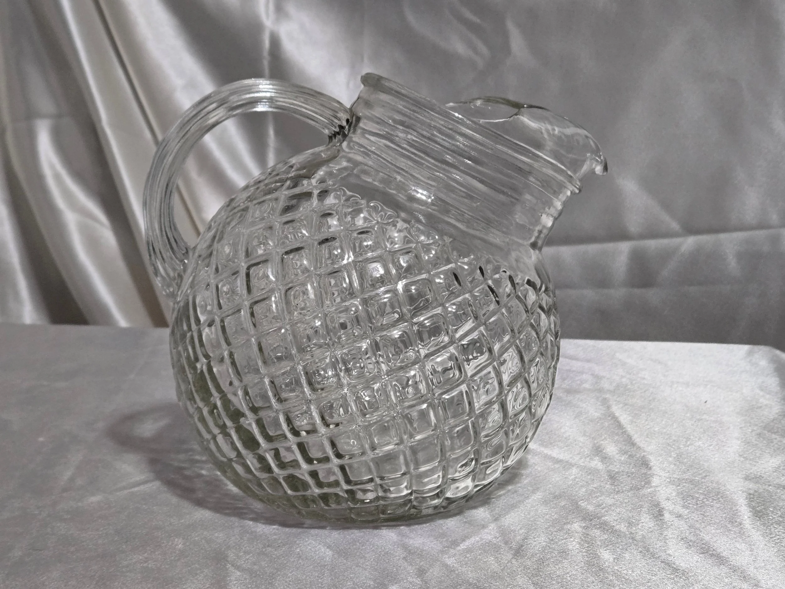 Vintage Anchor Hocking Waterford Waffle pitcher, retro collectible home decor