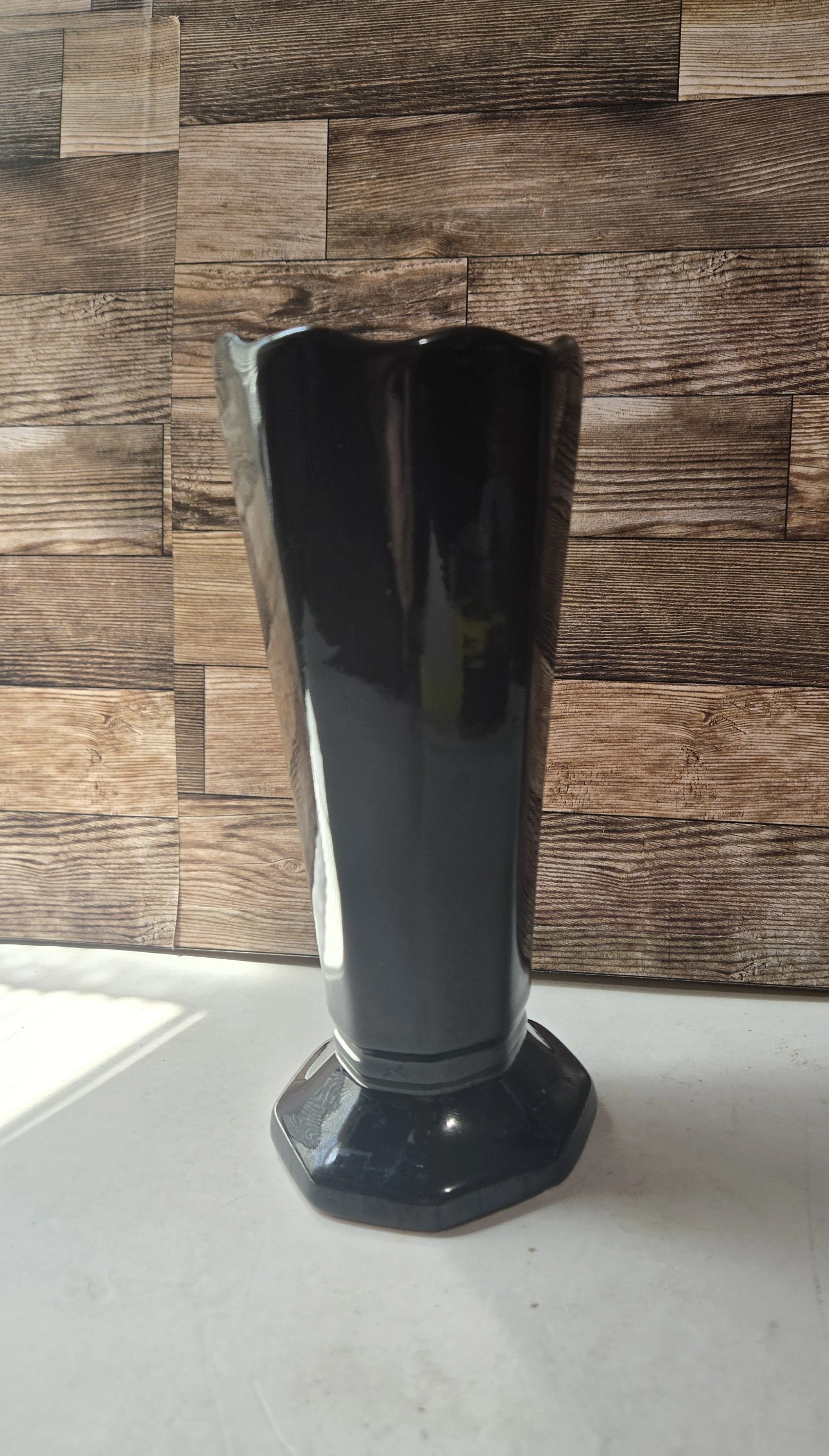 Vintage Frankoma #38 Octagonal Vase • Onyx Black Pottery Scalloped Rim 1960s Oklahoma
