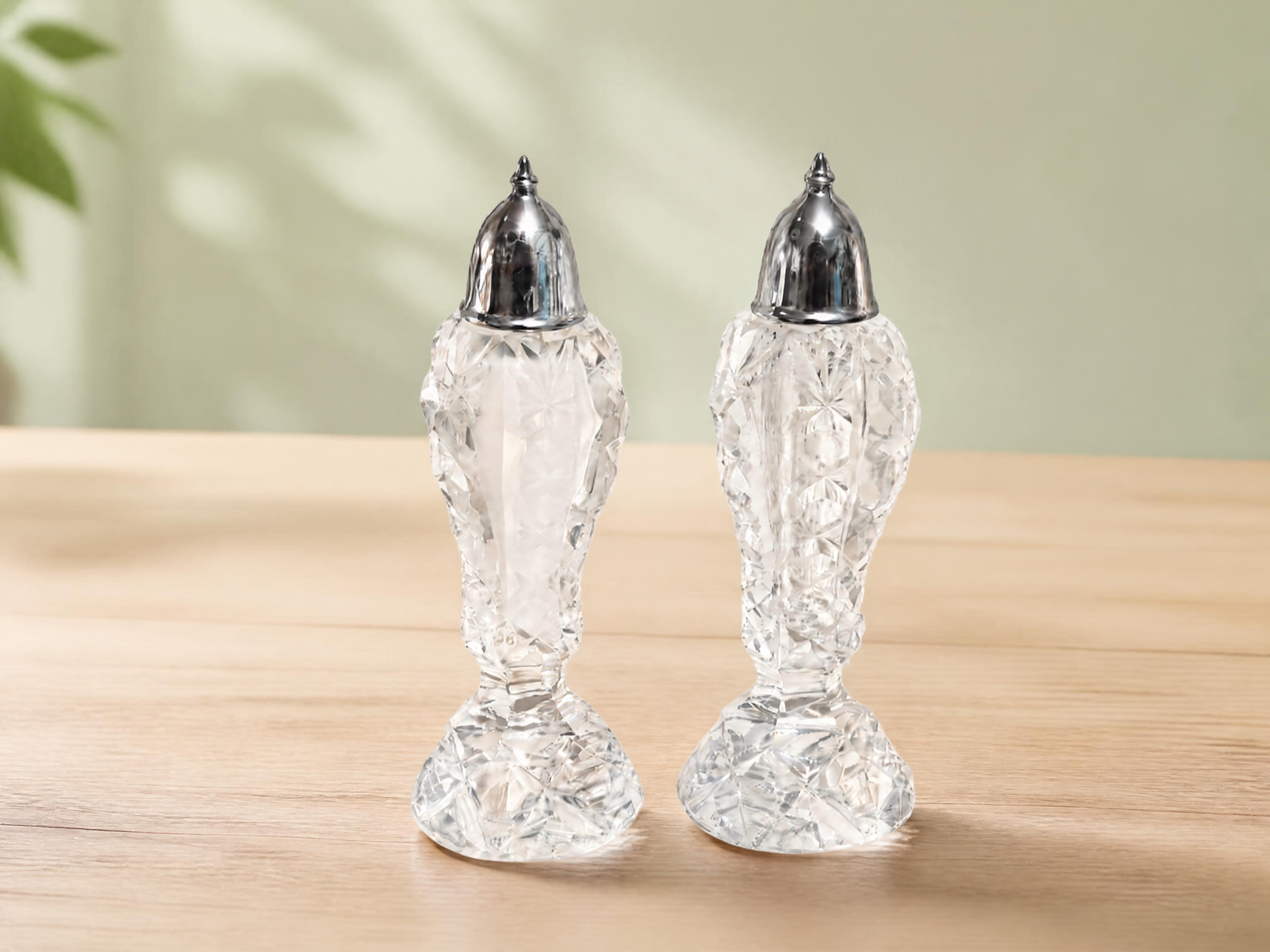 crystal shakers.png