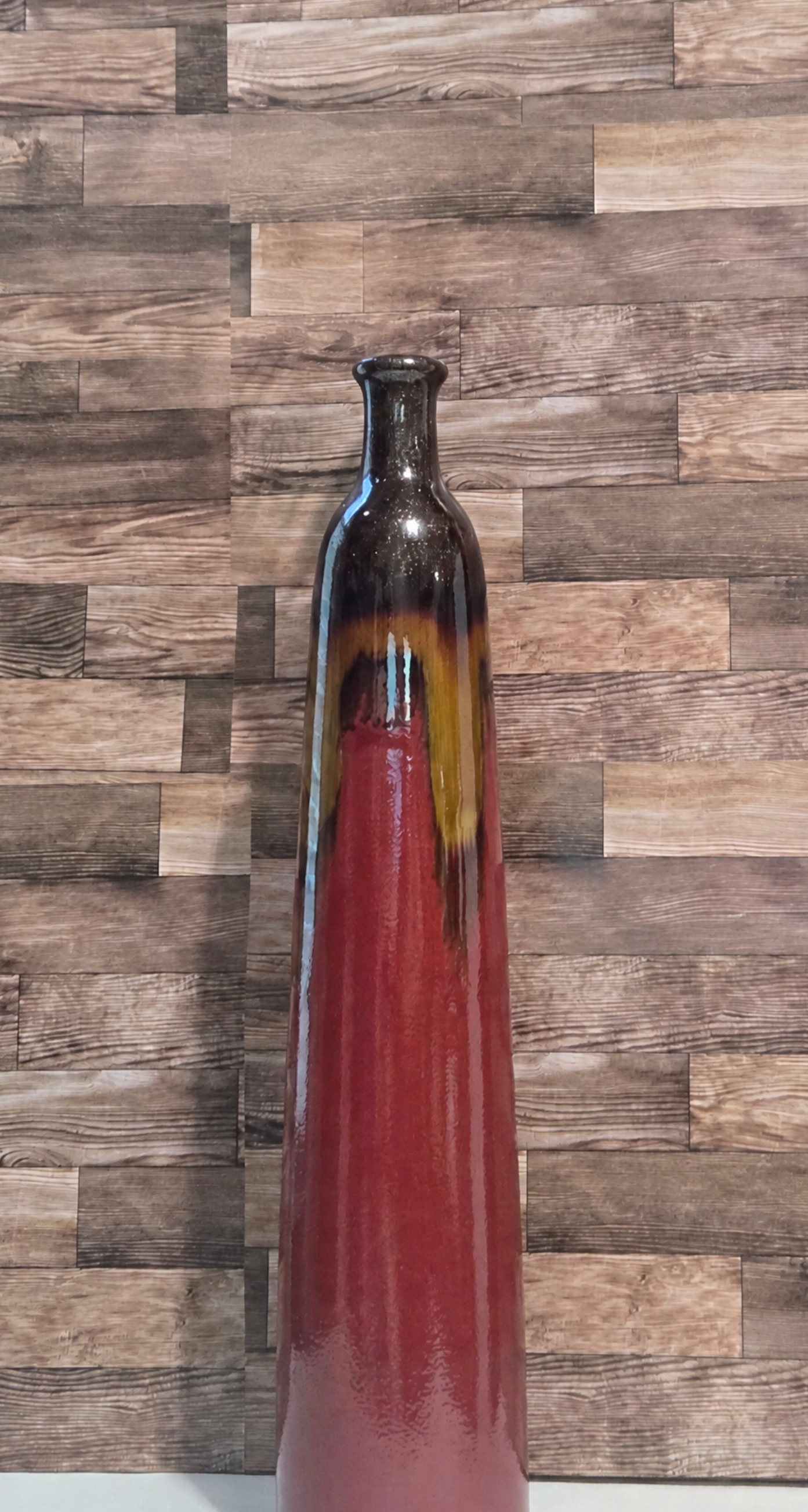oxblood vase.png