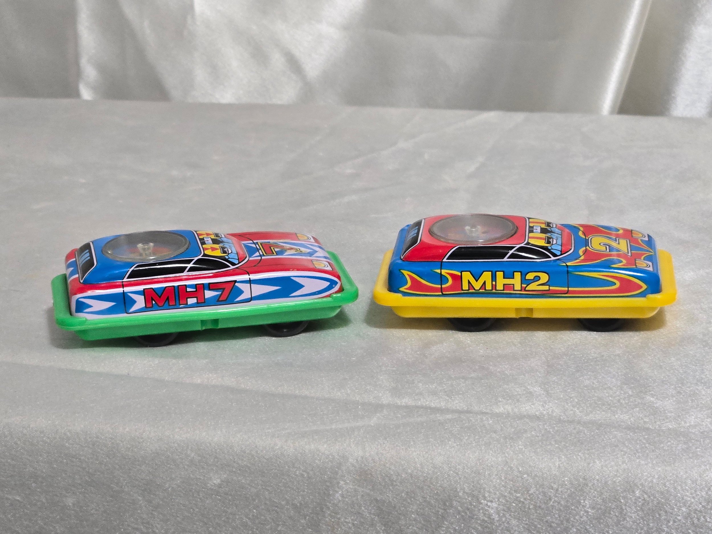 1960s Japanese tin racing cars pair