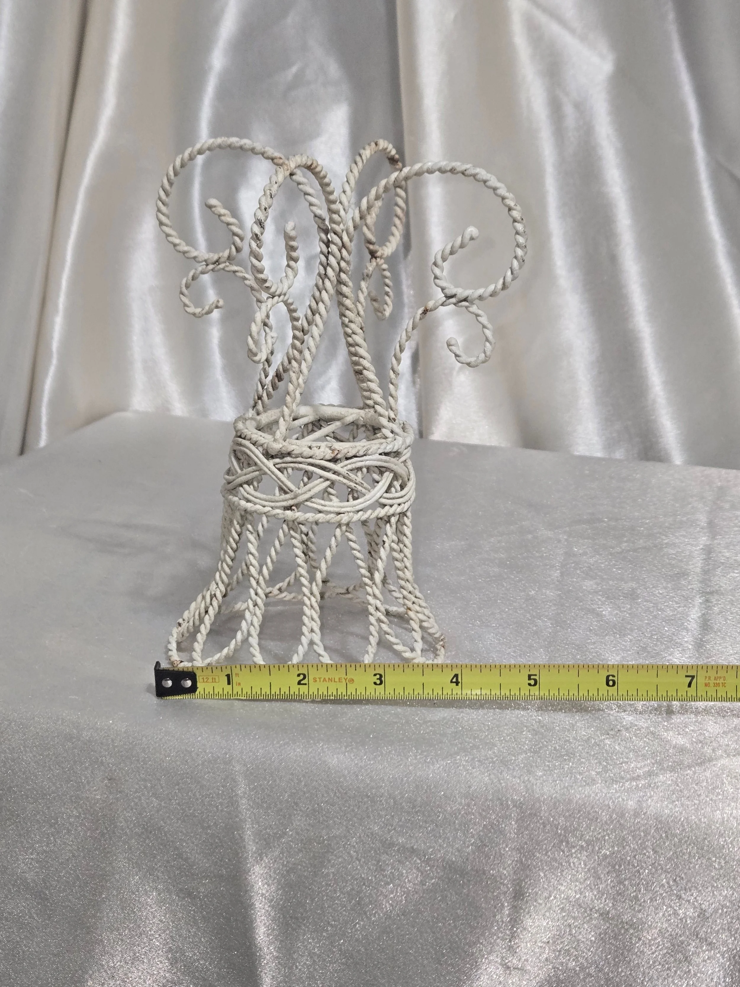 White wire base candle holder vintage decor