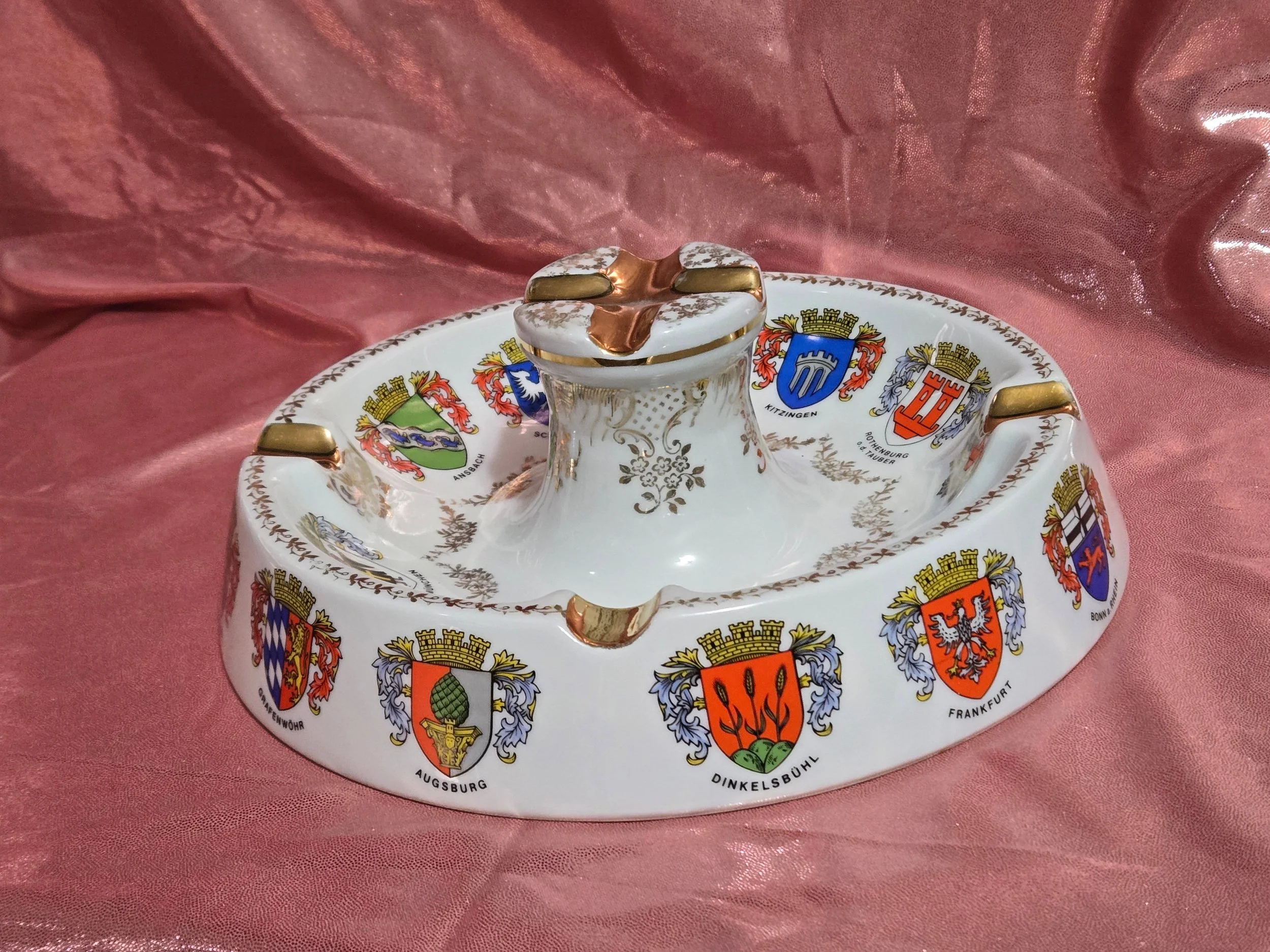Vintage German Porcelain Coat of Arms Ashtray – Bavaria Souvenir