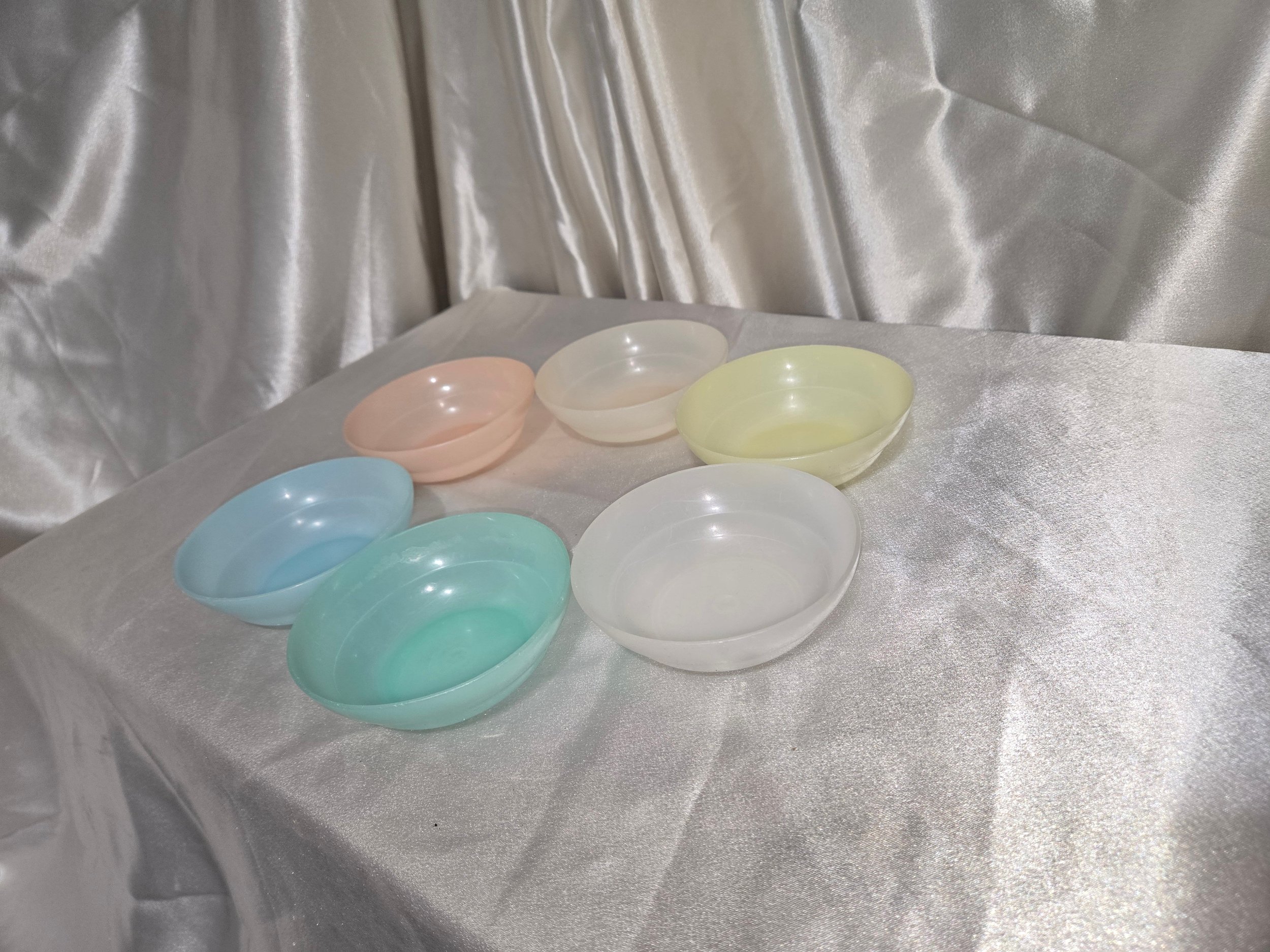 Vintage Tupperware Mini Bowls – Pastel Condiment Bowls – Set of 6