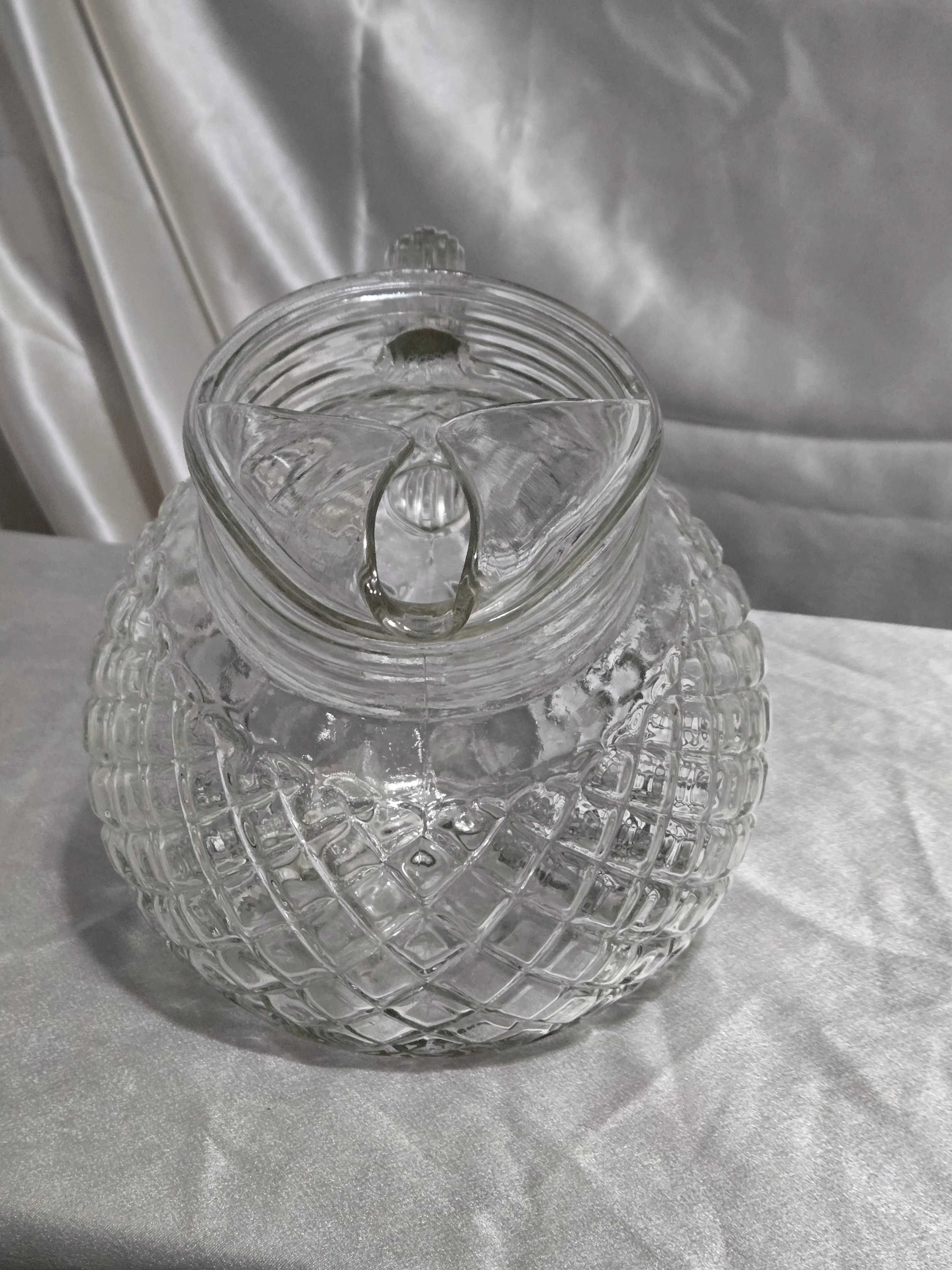 Retro Anchor Hocking Waterford Waffle pitcher, collectible vintage