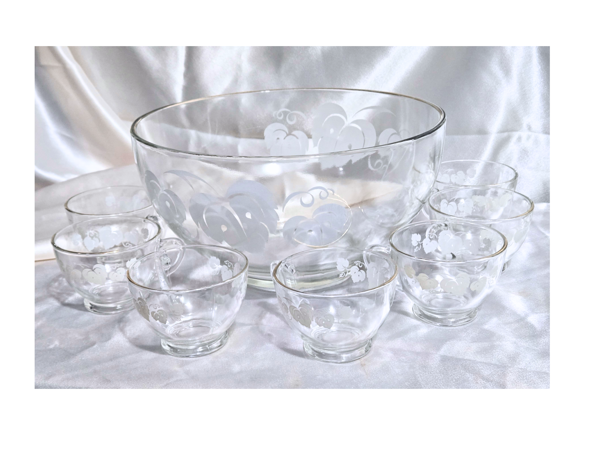 Vintage Etched Glass Punch Bowl Set with Cups – Grapevine Pattern, Clear Glass Entertaining Set, Wedding Party Serveware, Mid Century