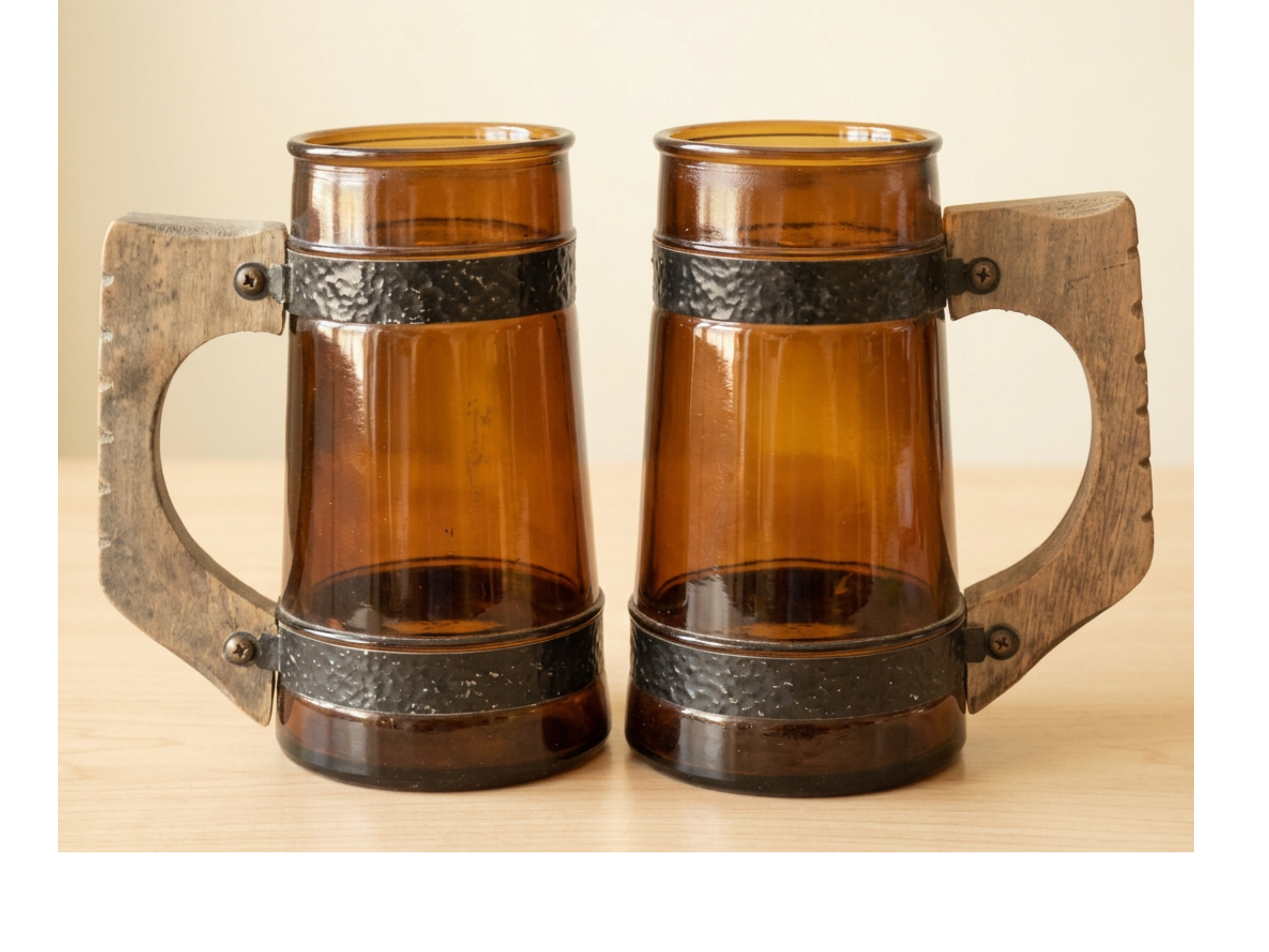 Vintage Siesta Ware Amber Glass Mugs, Wood Handle Beer Steins (Set of 2)