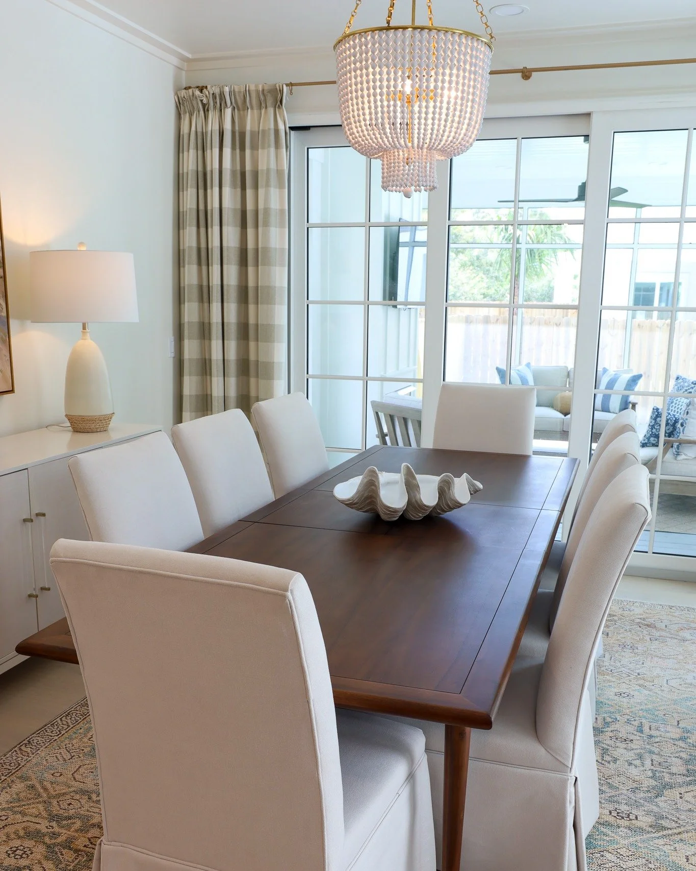 Minimal doesn&rsquo;t mean boring&mdash;it means intentional.