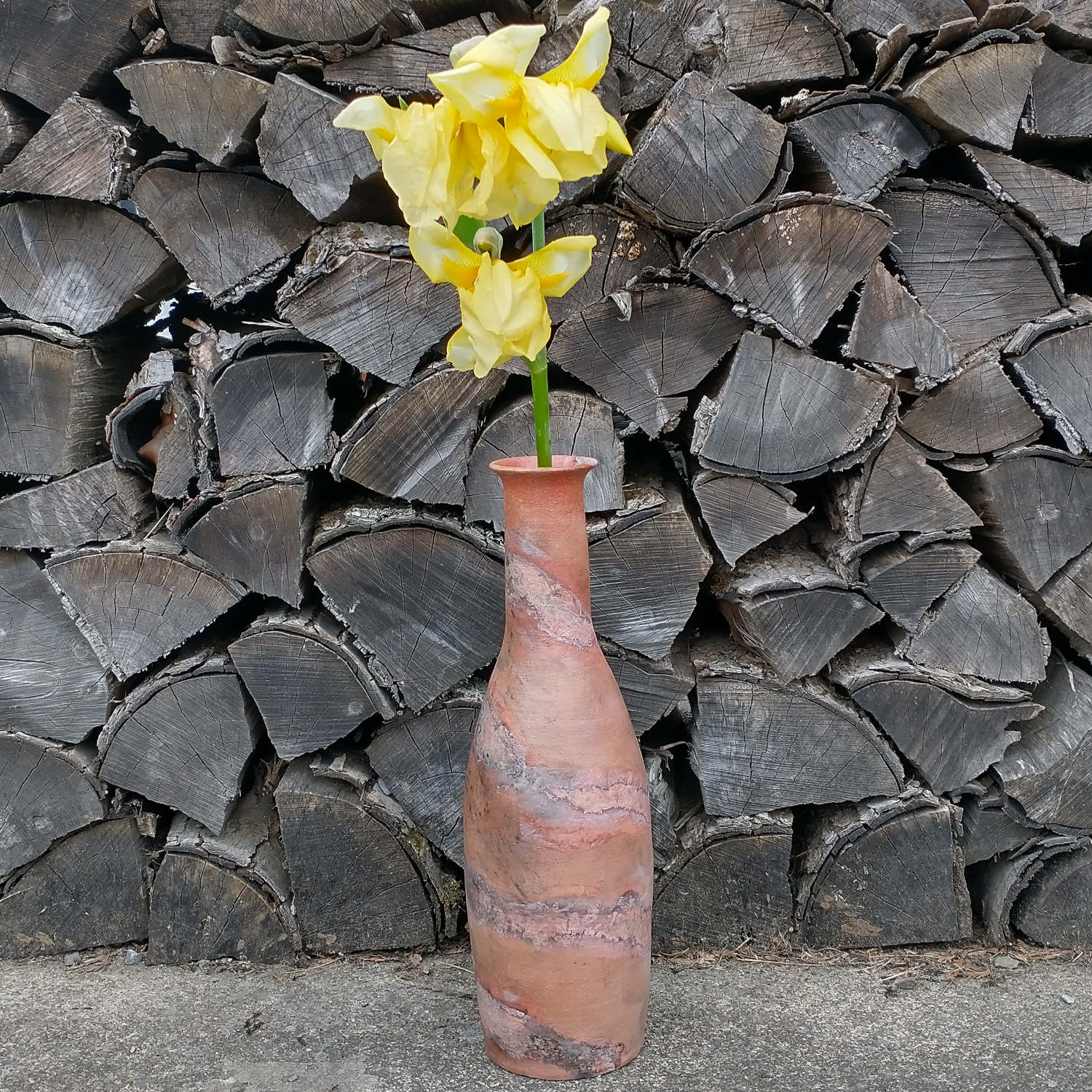 15in. Saggar Vase Life 2.png