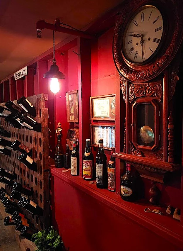 Penthouse Wine Cellar — Deco Art Deco San Pedro