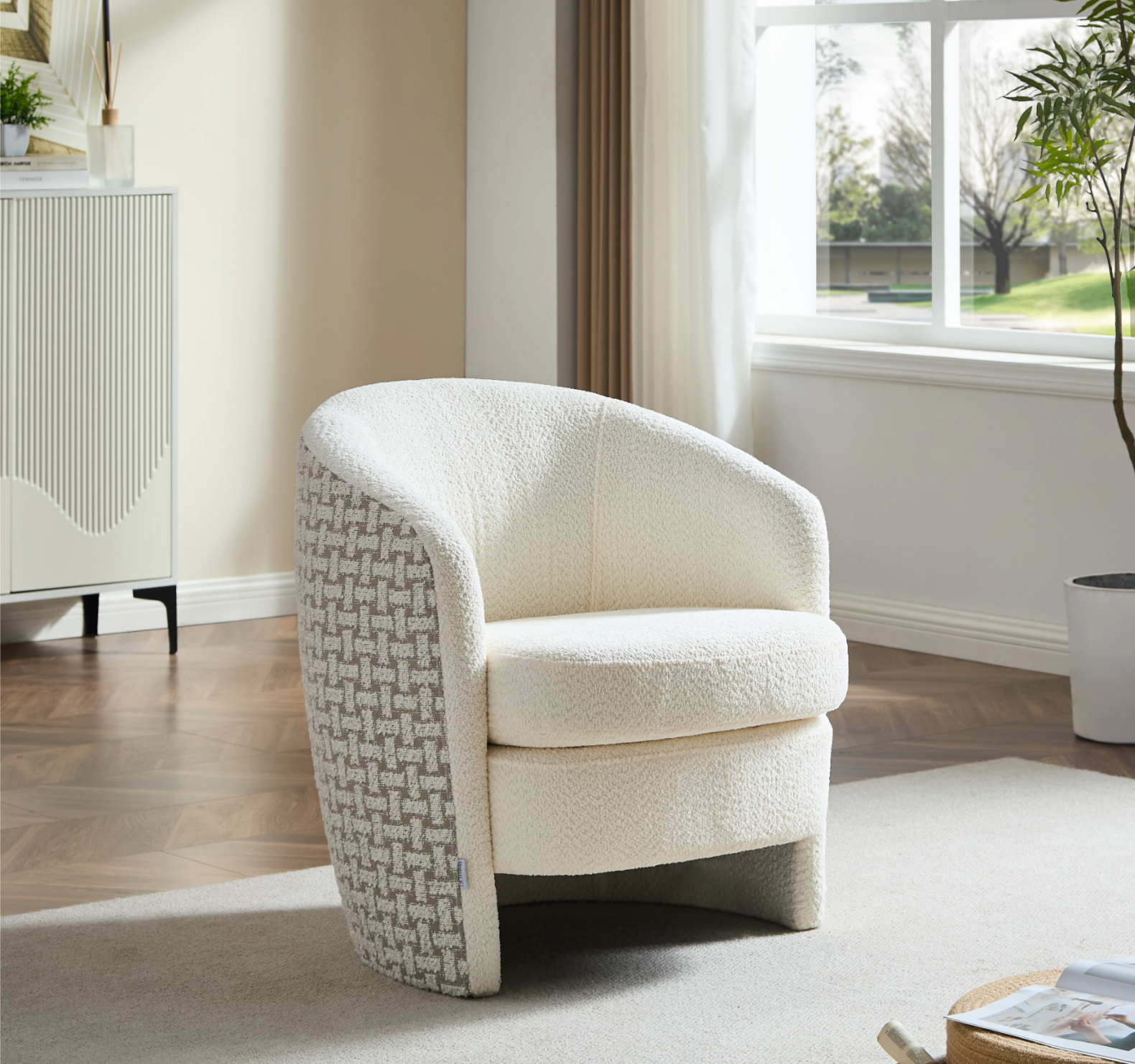 Vespera Chair OC1013-03.png