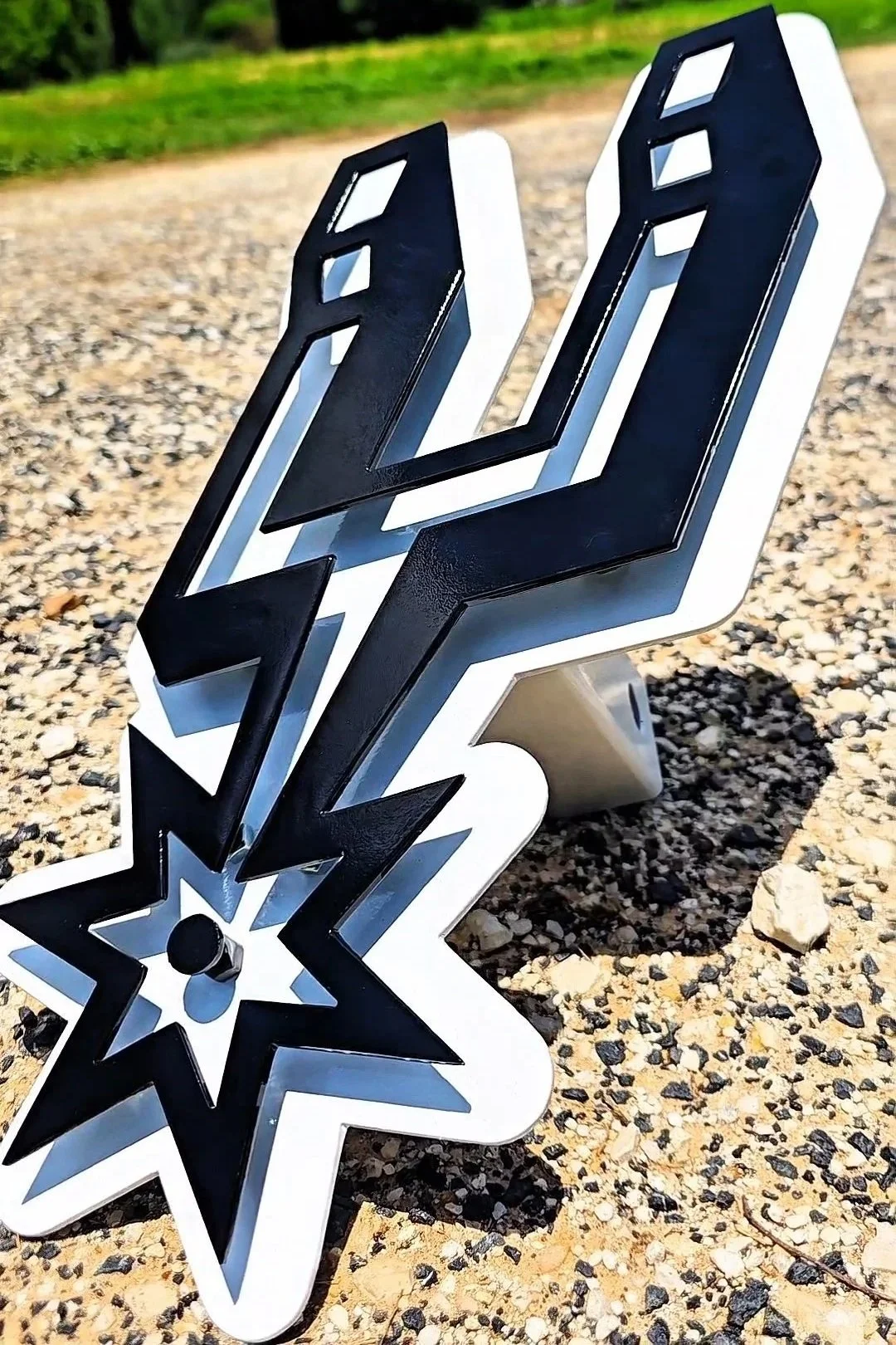 CUSTOM TOW HITCH RECEIVER COVERS