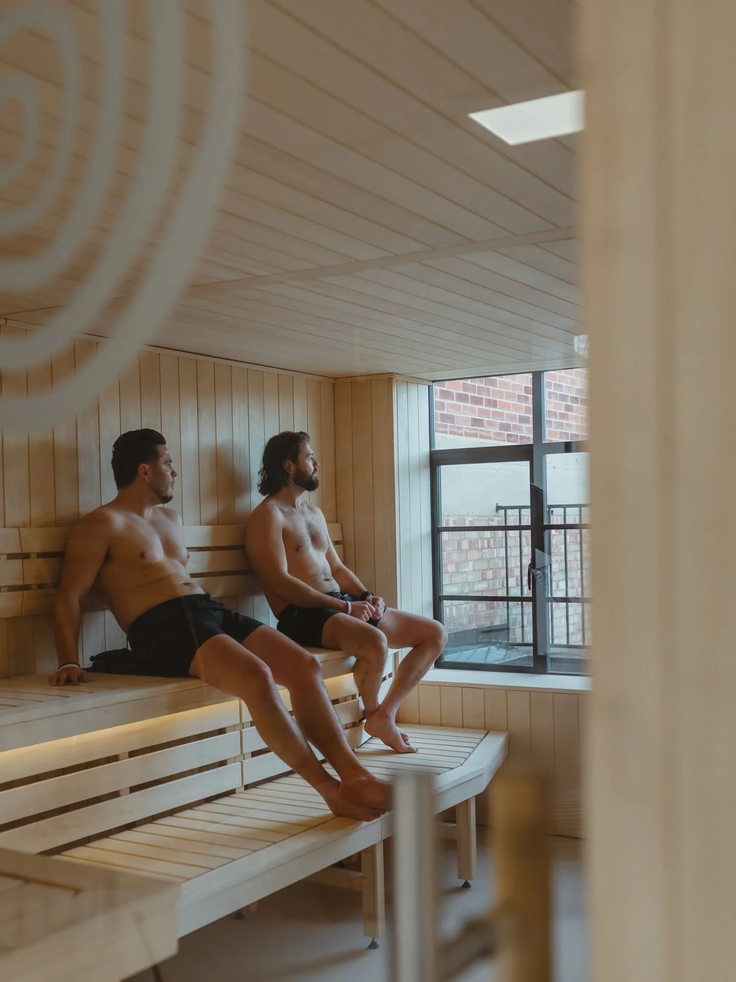 lions den sauna norwich