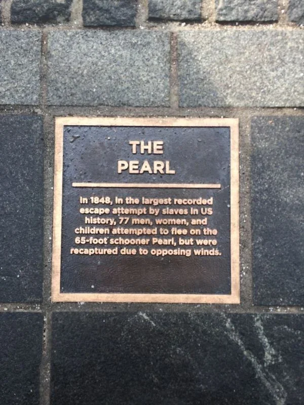 The Pearl history marker