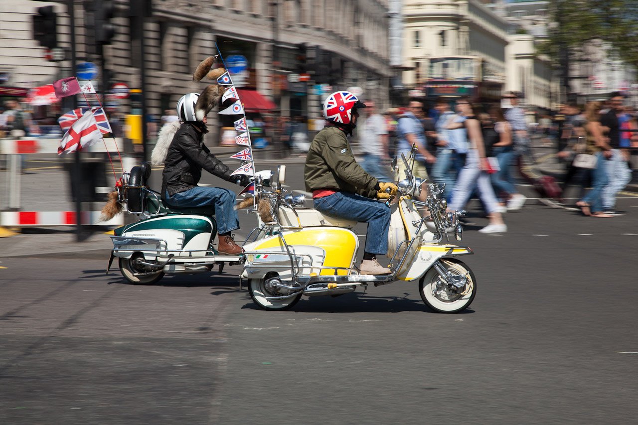 20180506_Buckingham_Palace_Scooter_Ride_069.JPG