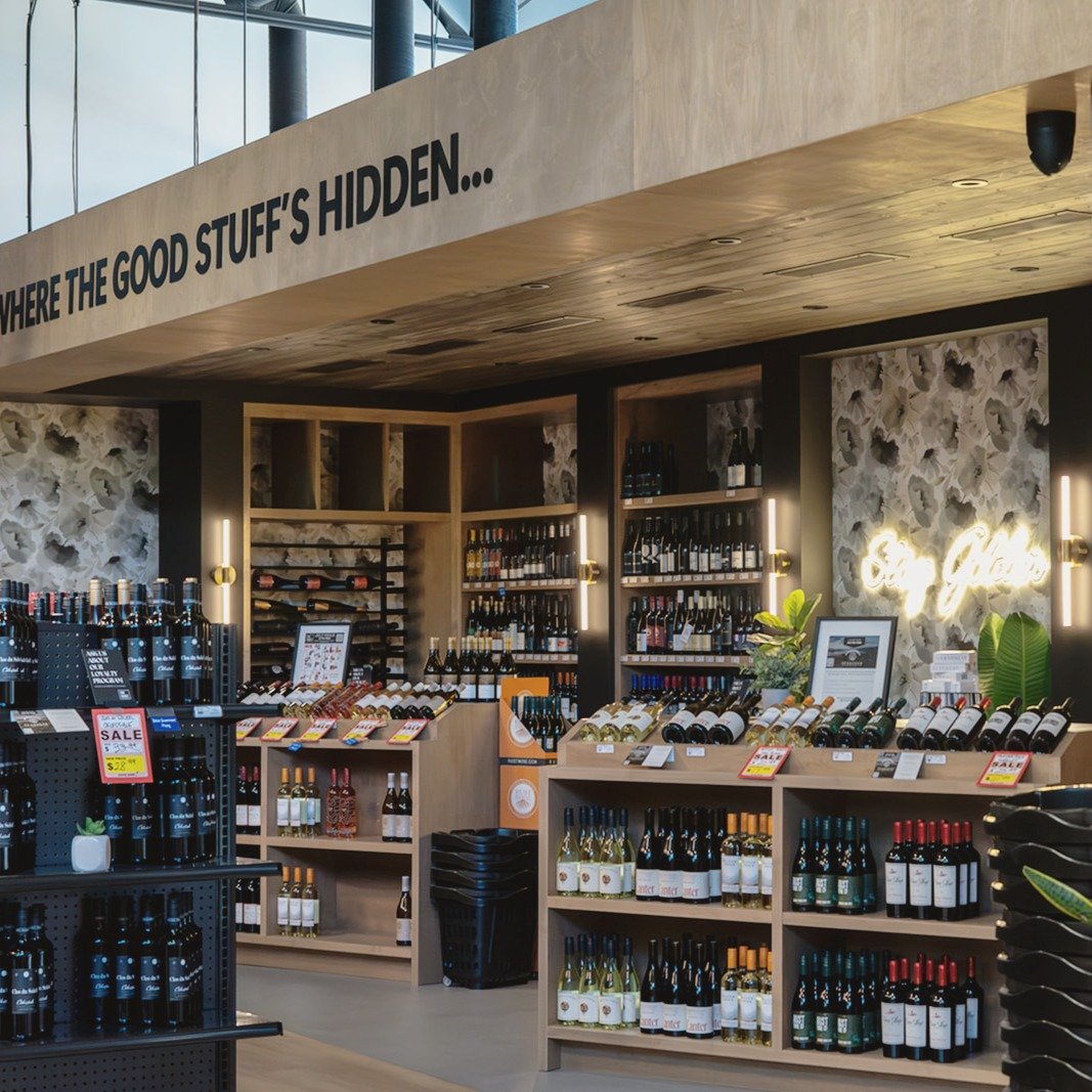Hospitality friends! It's happening....👌🏻

At long last our little independent store can support you the way we've been wanting to!

Effective May 29th, the Province of BC will allow our private retail store to supply bars, restaurants and pubs dir