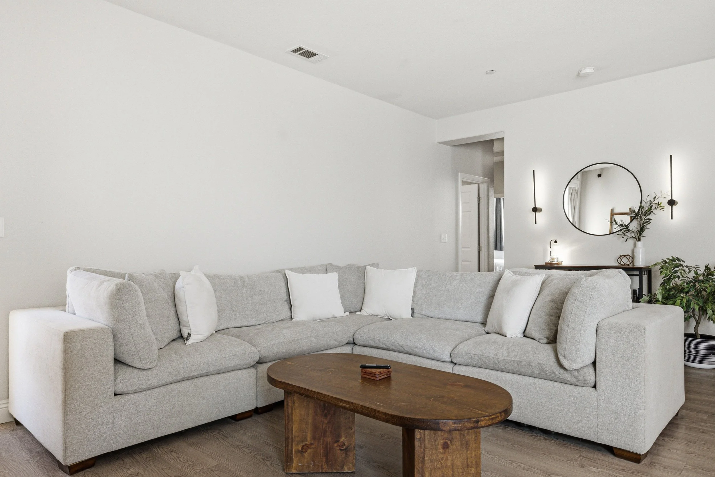 4437 La Joya -42.jpg