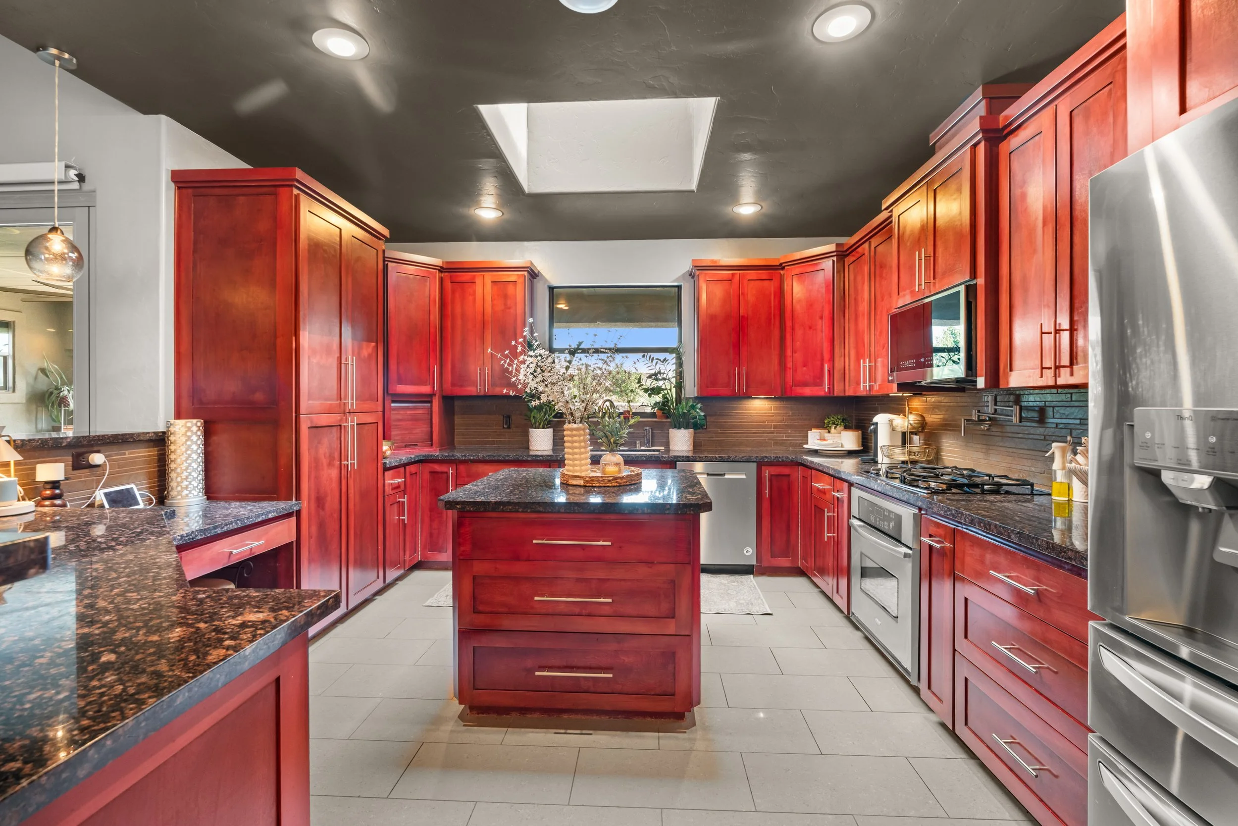 APHausMedia-RealEstateMedia-17.jpg