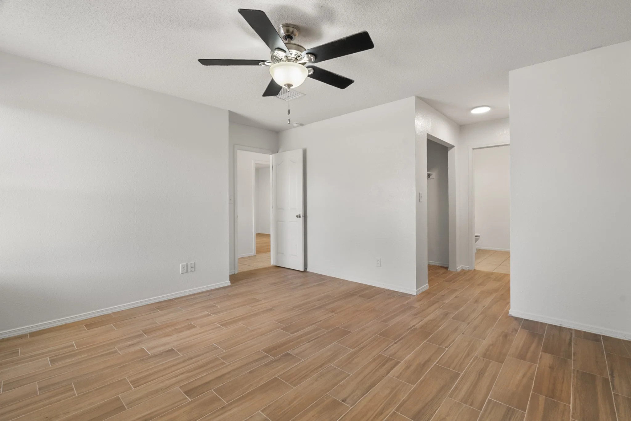 Real-Estate-Photography-APHausMedia-12-01482.jpg