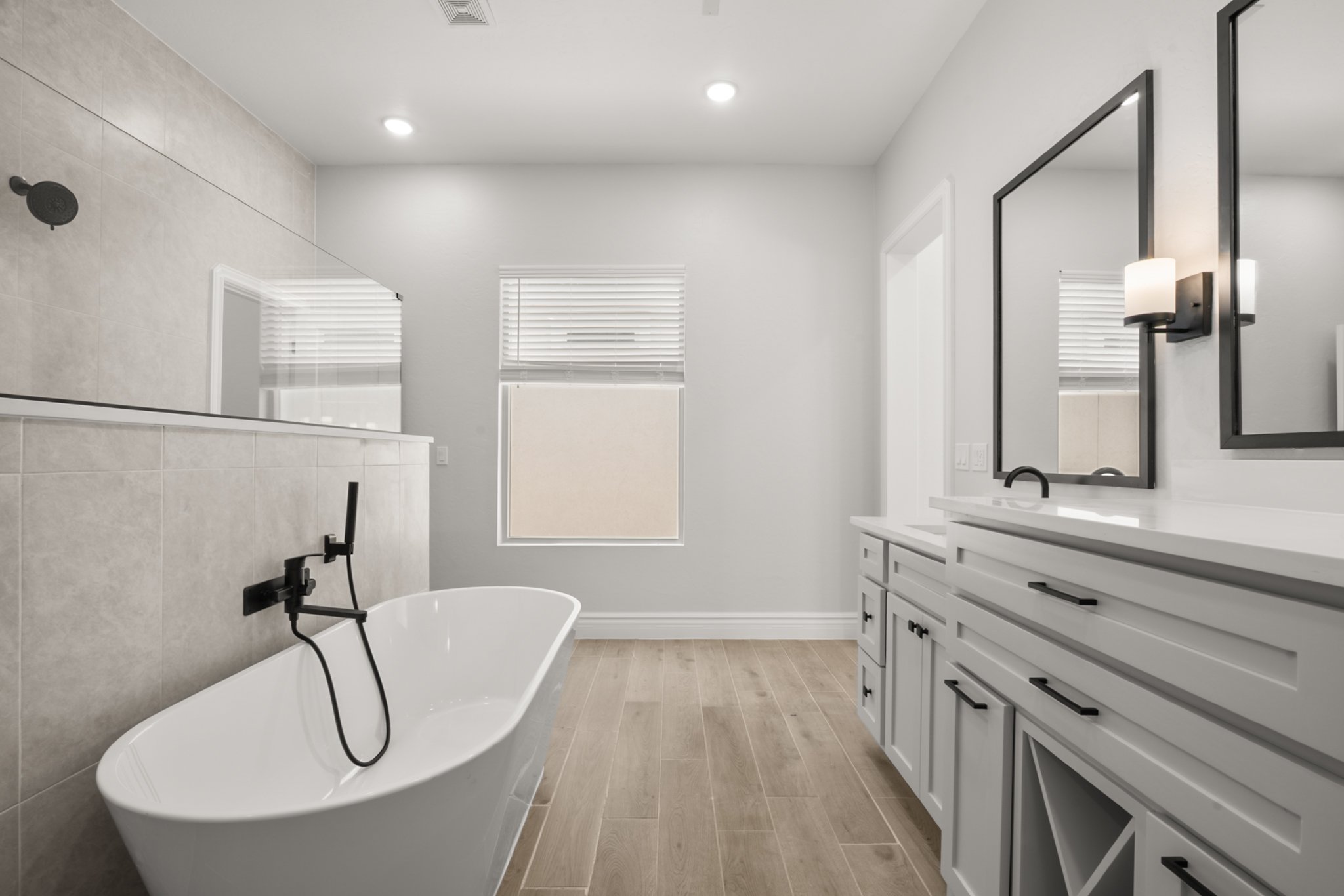 Real-Estate-Photography-APHausMedia-12-01066.jpg