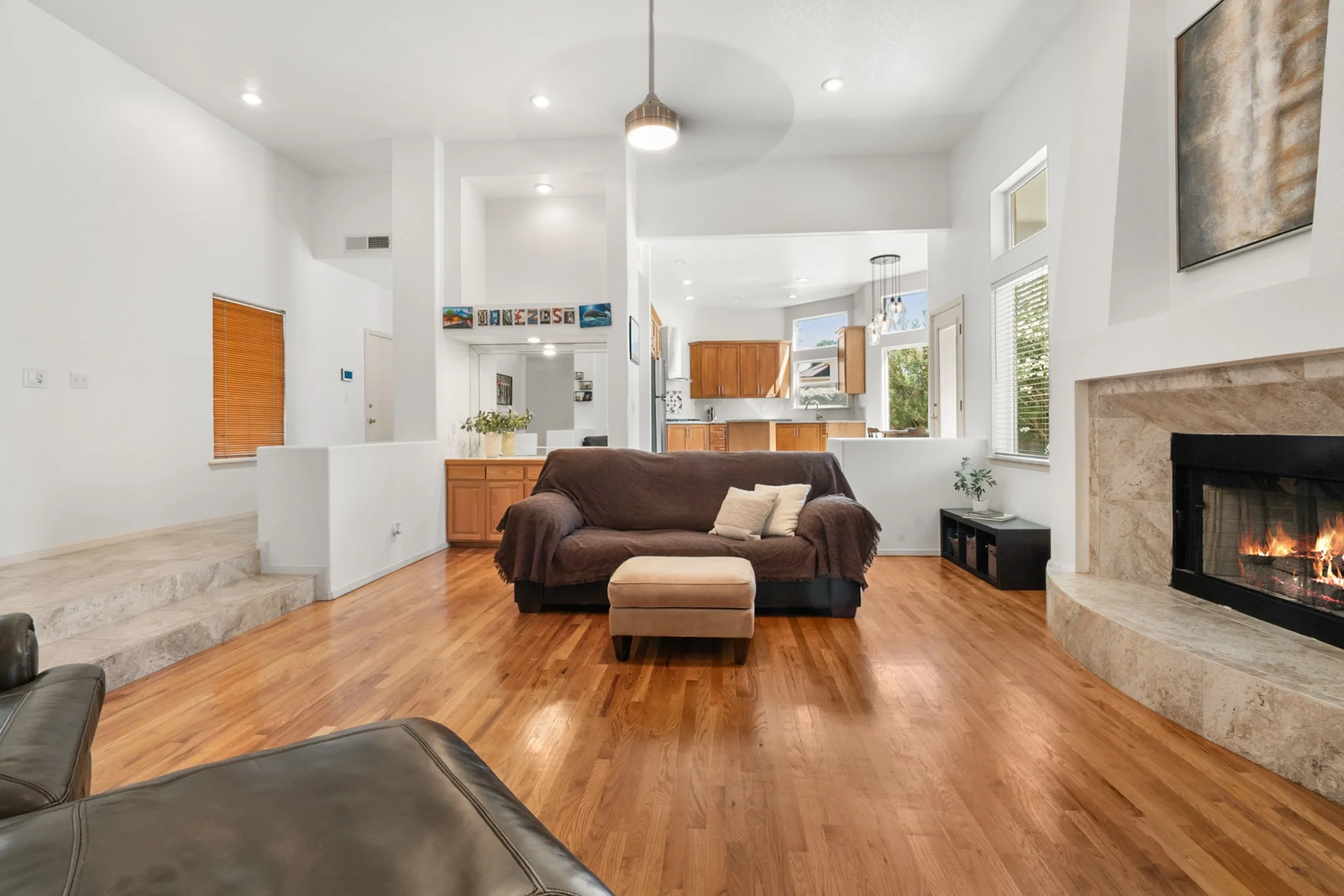 Real-Estate-Photography-APHausMedia-12-01266.jpg
