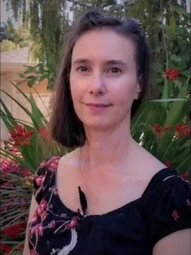 Chrissy Claybrook, LMT