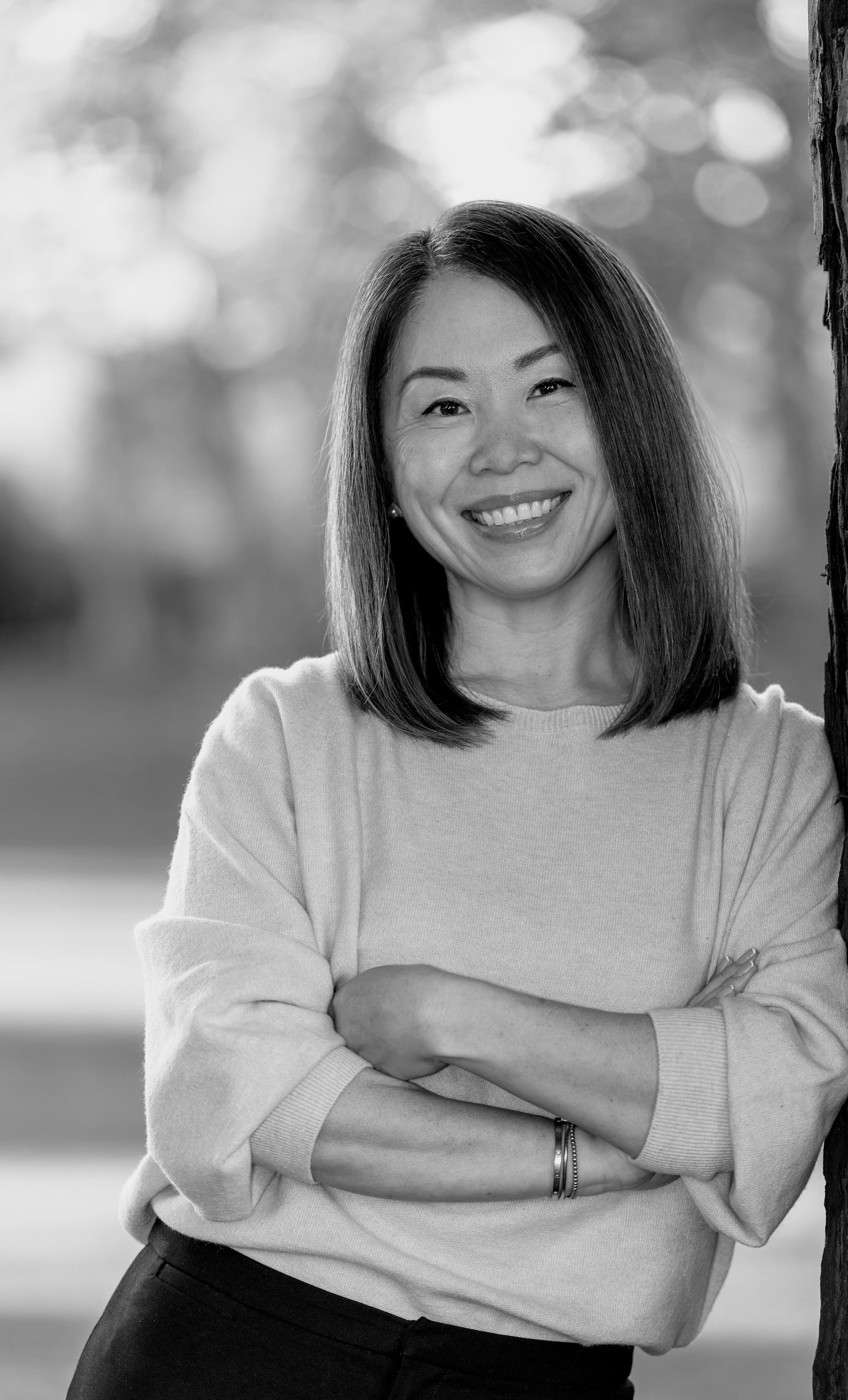 Julie Gustin - Executive leadership coach for tech directors and VPs, professional portrait outdoors