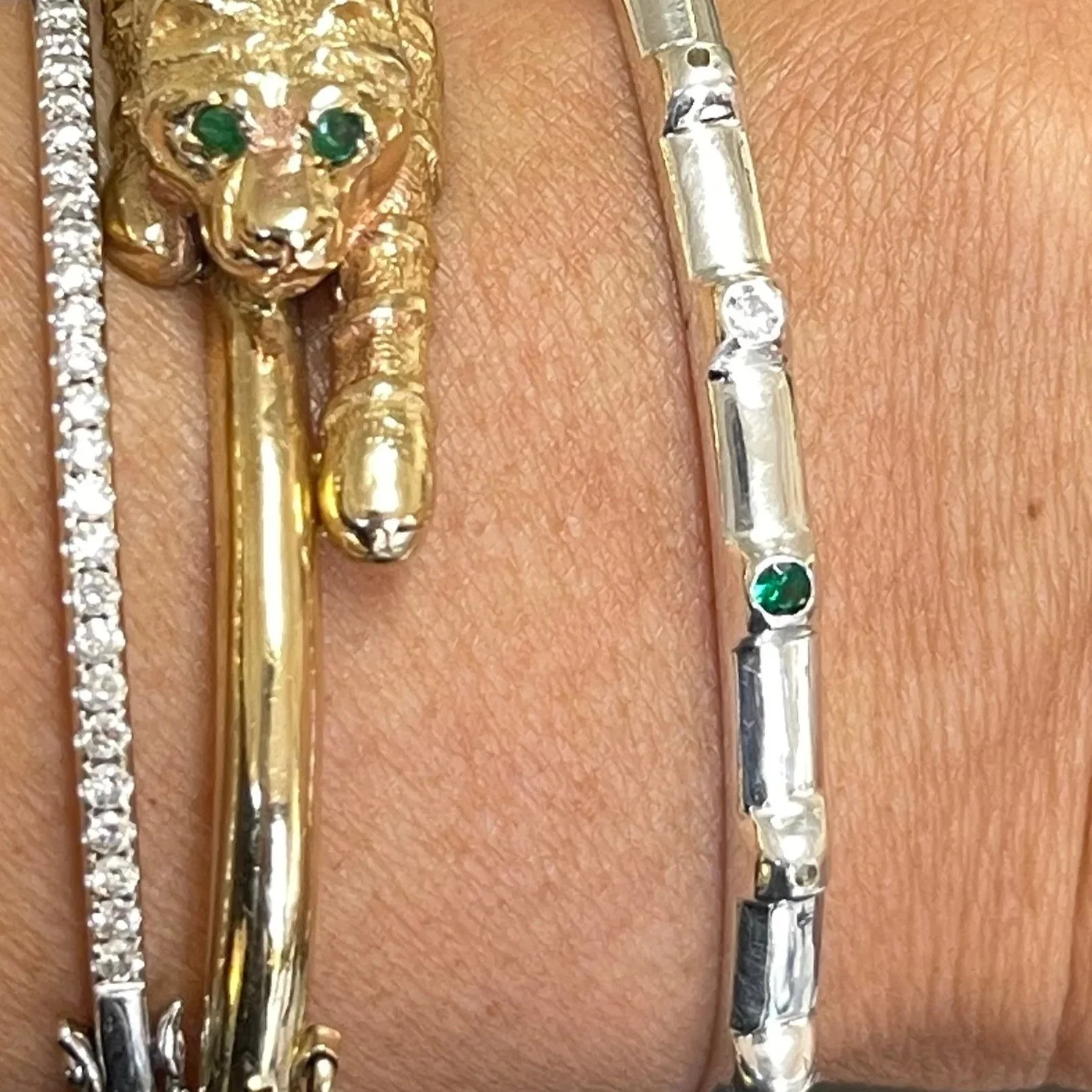 Kitti Lux Cuff in 9ct yellow gold, customisable with lab-grown diamonds, natural diamonds, or gemstones such as sapphires, rubies, emeralds, or birthstones.