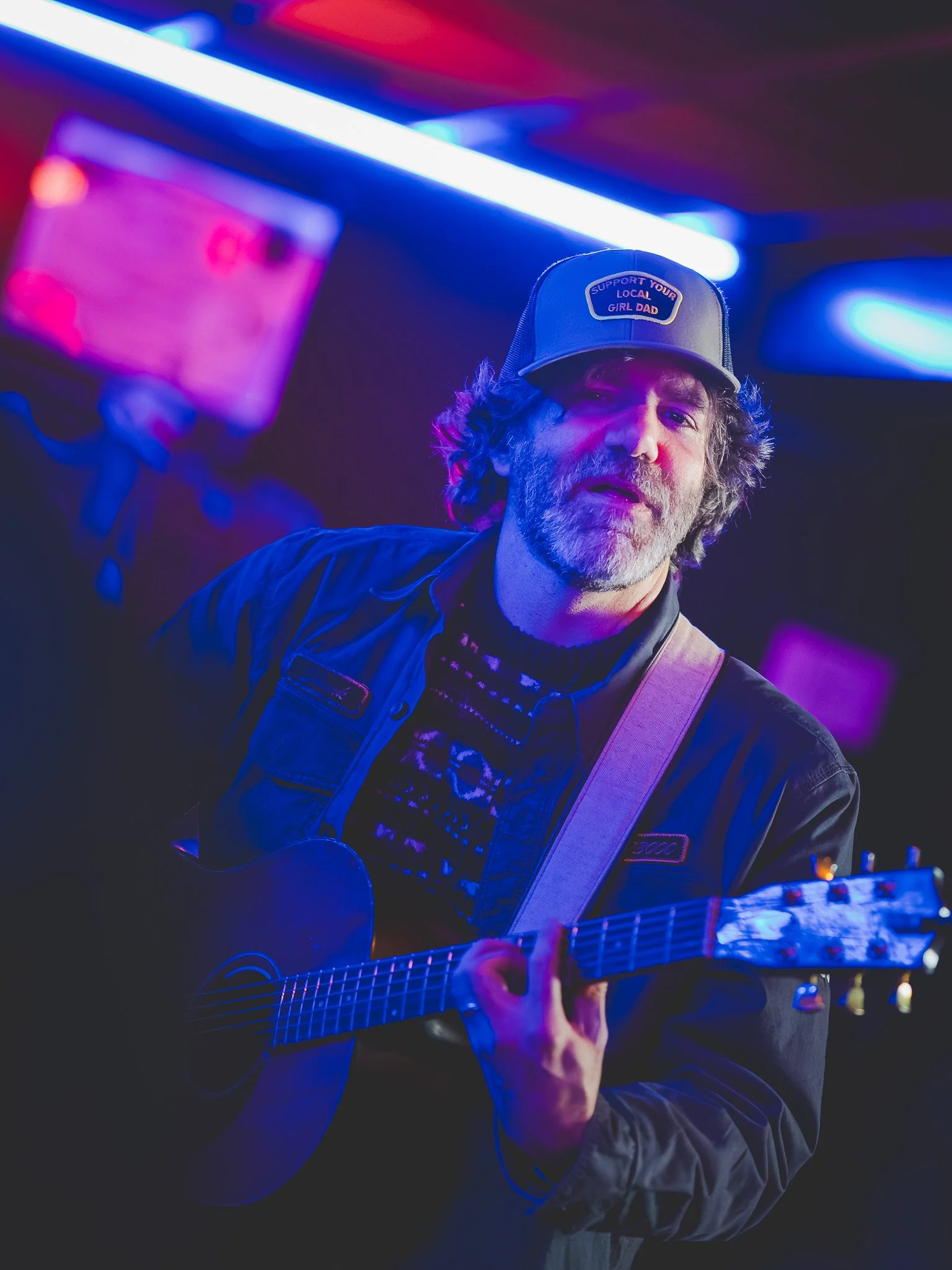 guitarist-under-neon.jpg