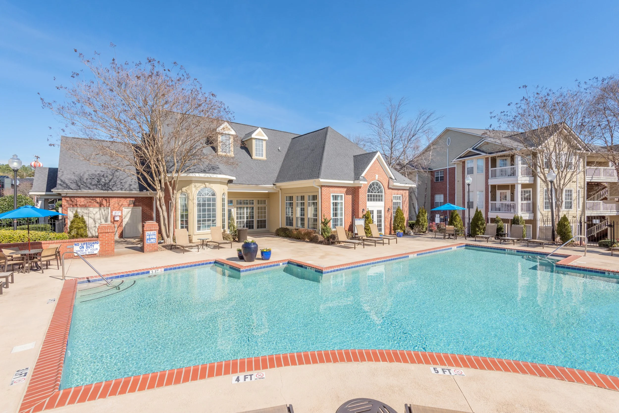 Multifamily Apartments in Greenville, SC. Braxton at Woods Lake. 1bd 1ba Apartments Greenville, SC. 2bd 2ba apartments Greenville, SC