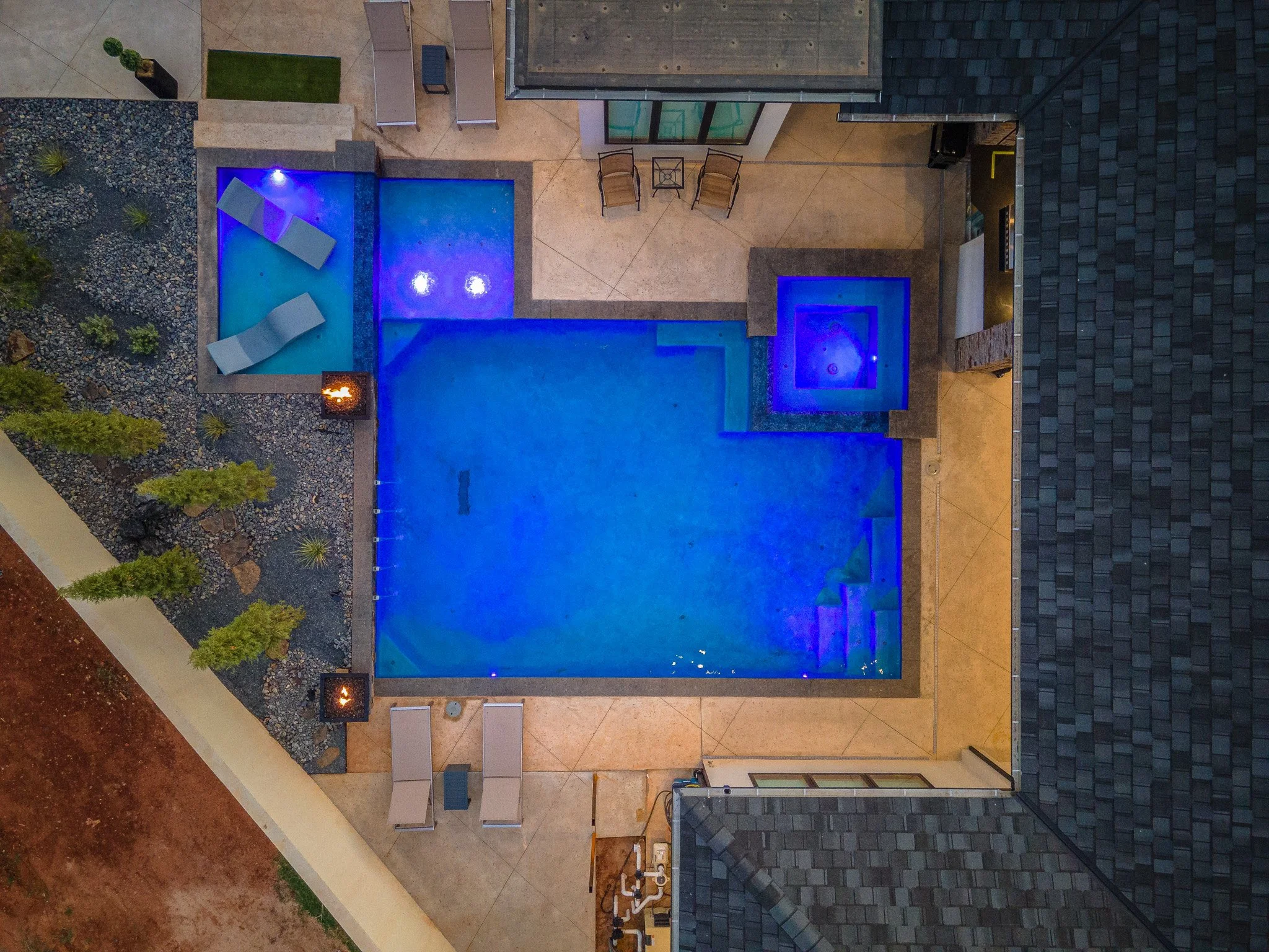 Promenade Custom Pool.Aquascape.-08.jpg