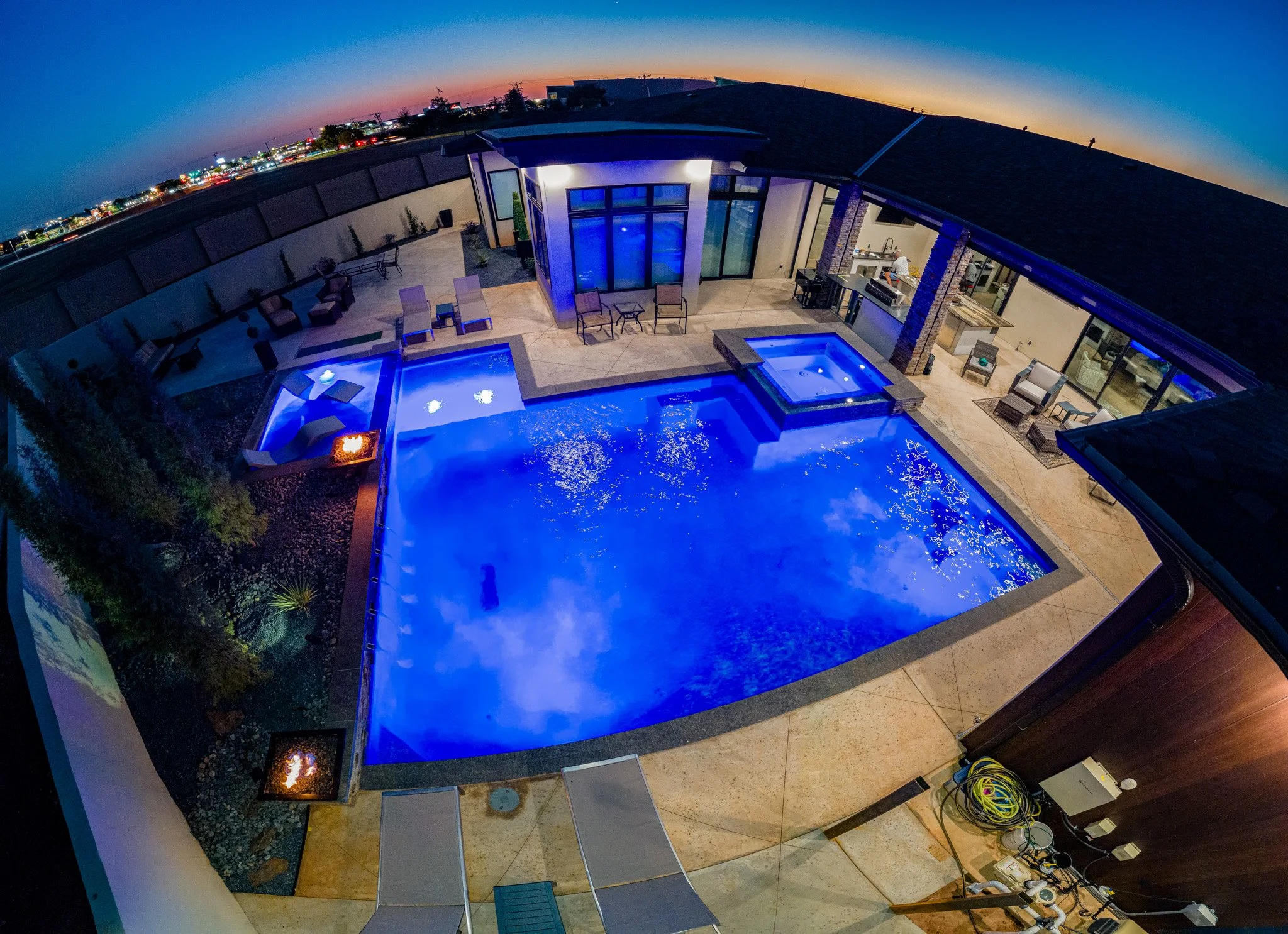 Promenade Custom Pool.Aquascape.-12.jpg