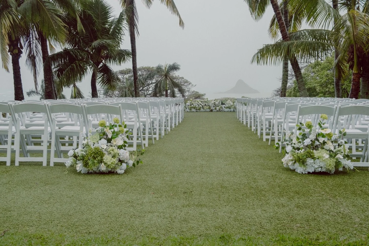 Faux Flower set up at @kualoaranchweddings