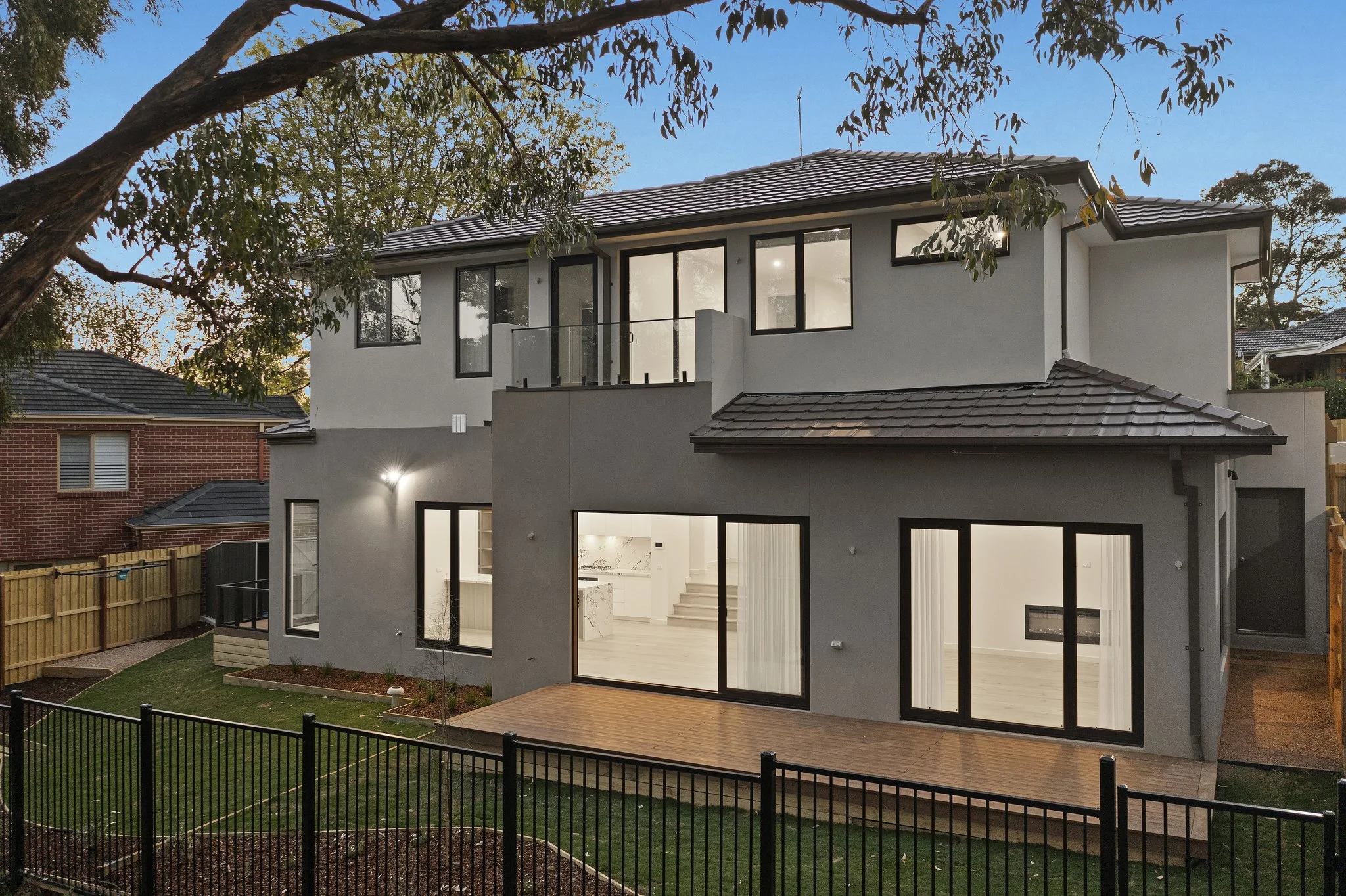 DNB_5 Warren Court Mount Waverley_004_result.jpg
