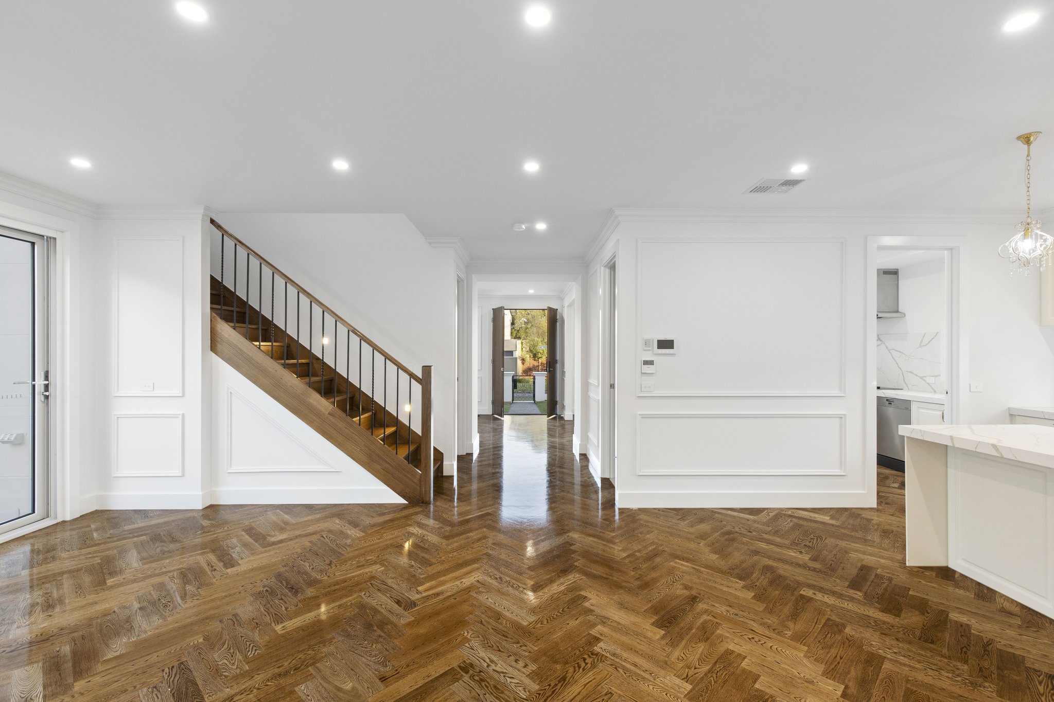 13 Francis Street Mount Waverley_005_result.jpg