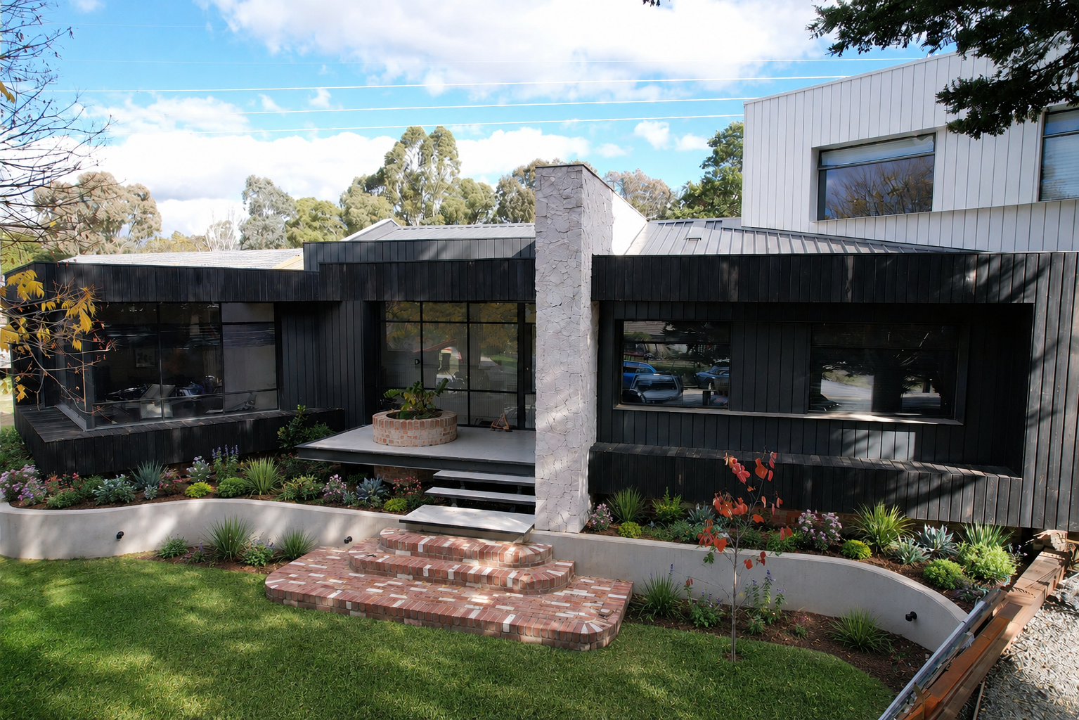 Knock Down & Rebuild: Carlile Residence