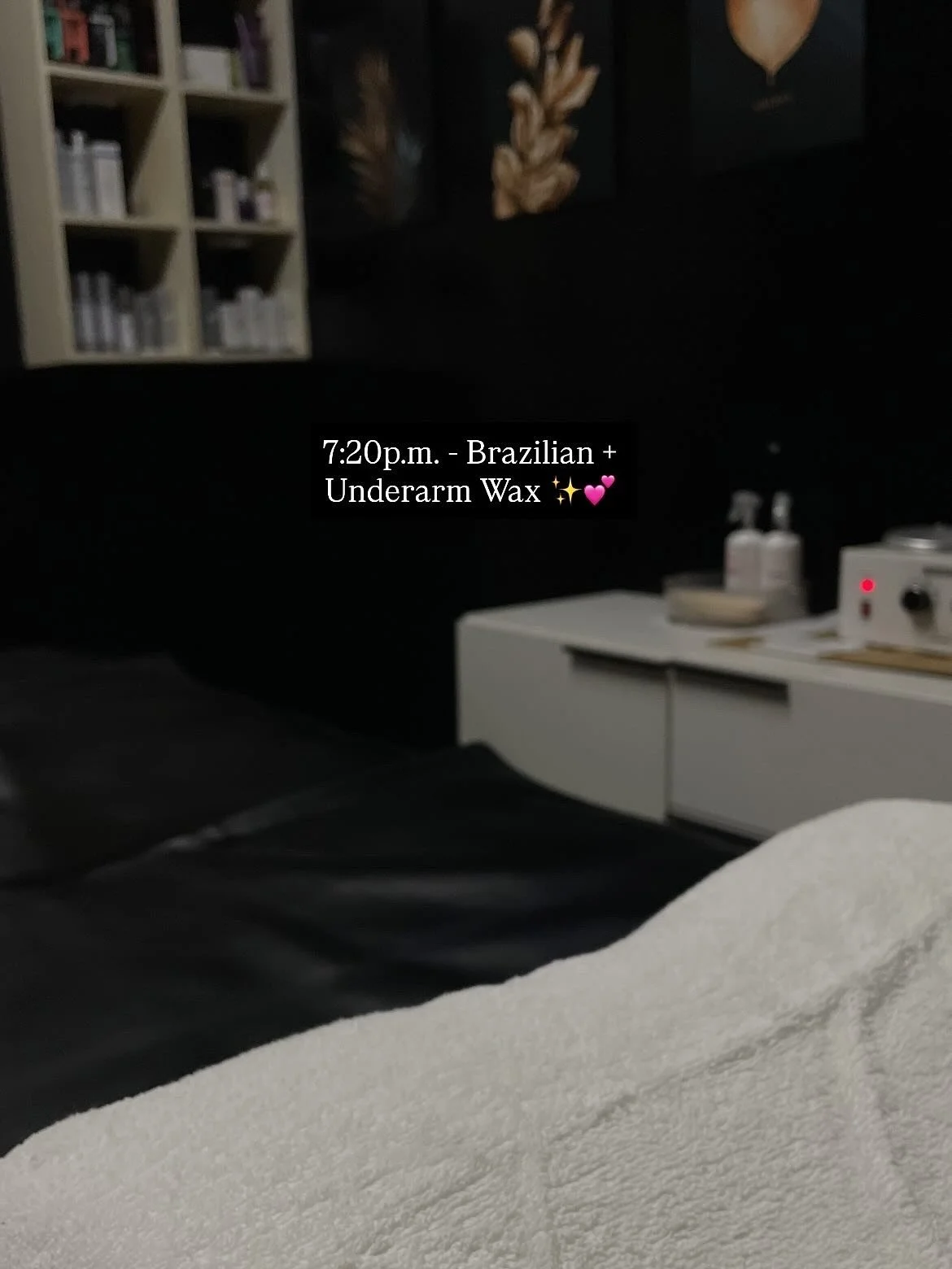 Slide into relaxation mode right after work with evening appointments. Your skin and your well-being will thank you. ✨🖤

WhatsApp 876-796-7001 or visit the link in bio to reserve your appointment 🫶🏾