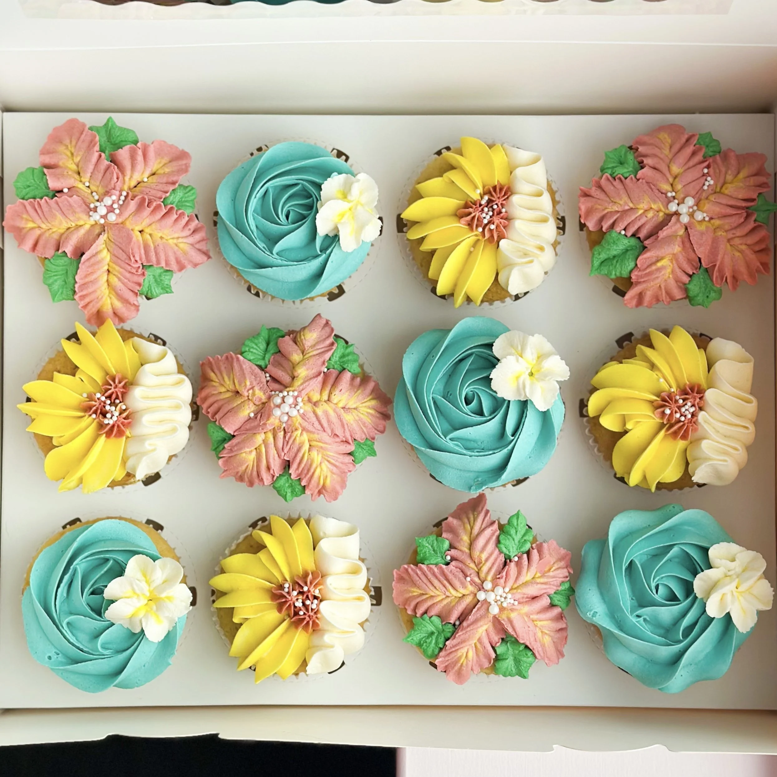 tropical vanilla cupcakes