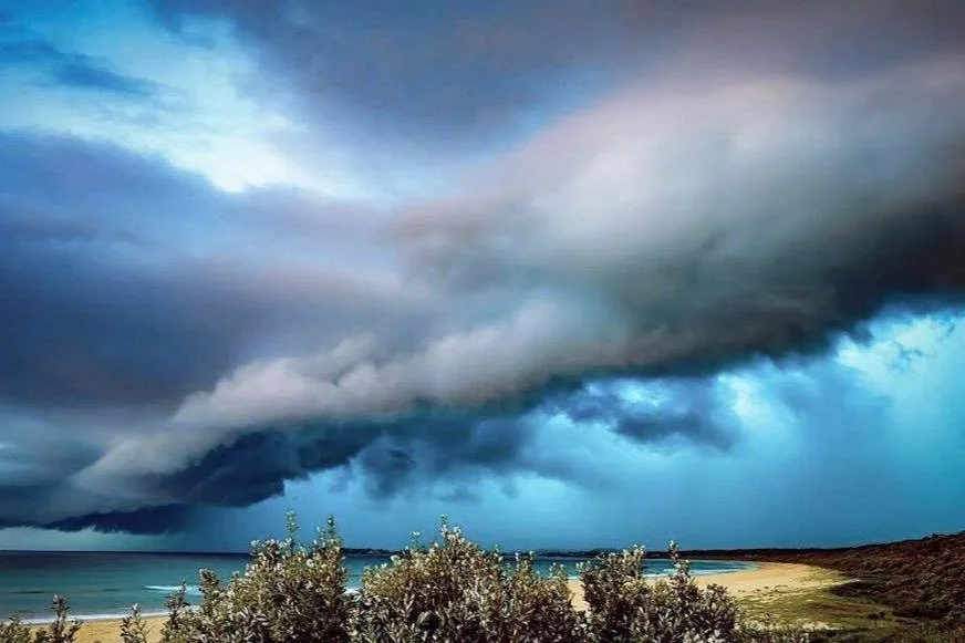 STORM FRONT - BOURNDA