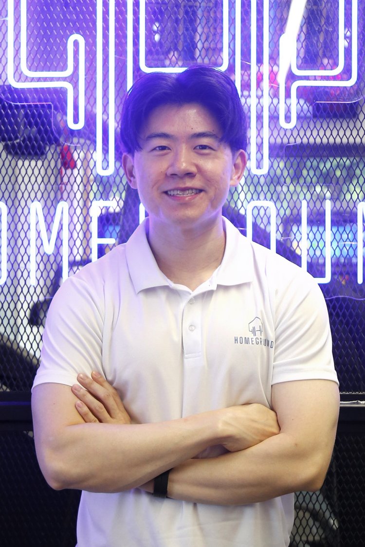 PT Nicholas Dean coaching at Homeground Gym Clementi