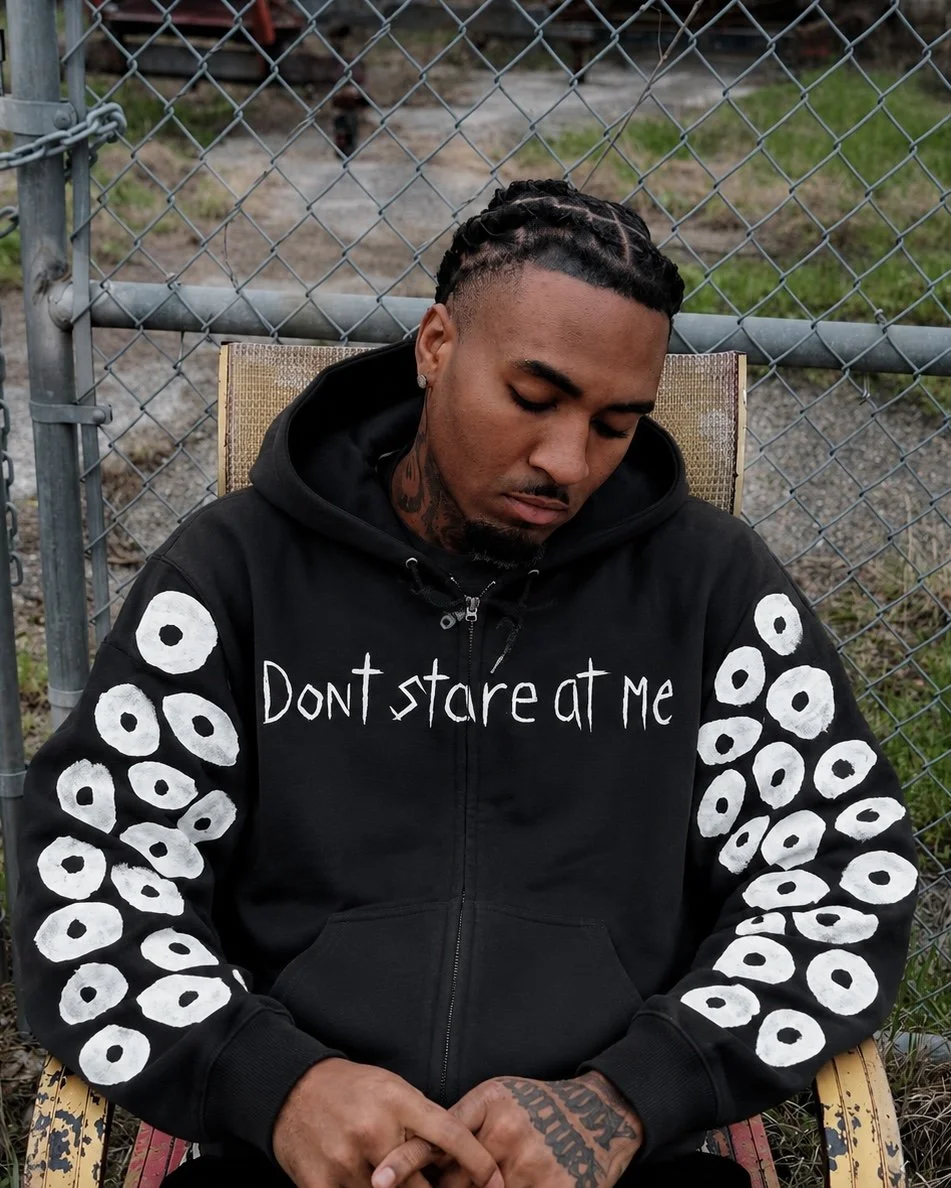 DON’T STARE AT ME zip up