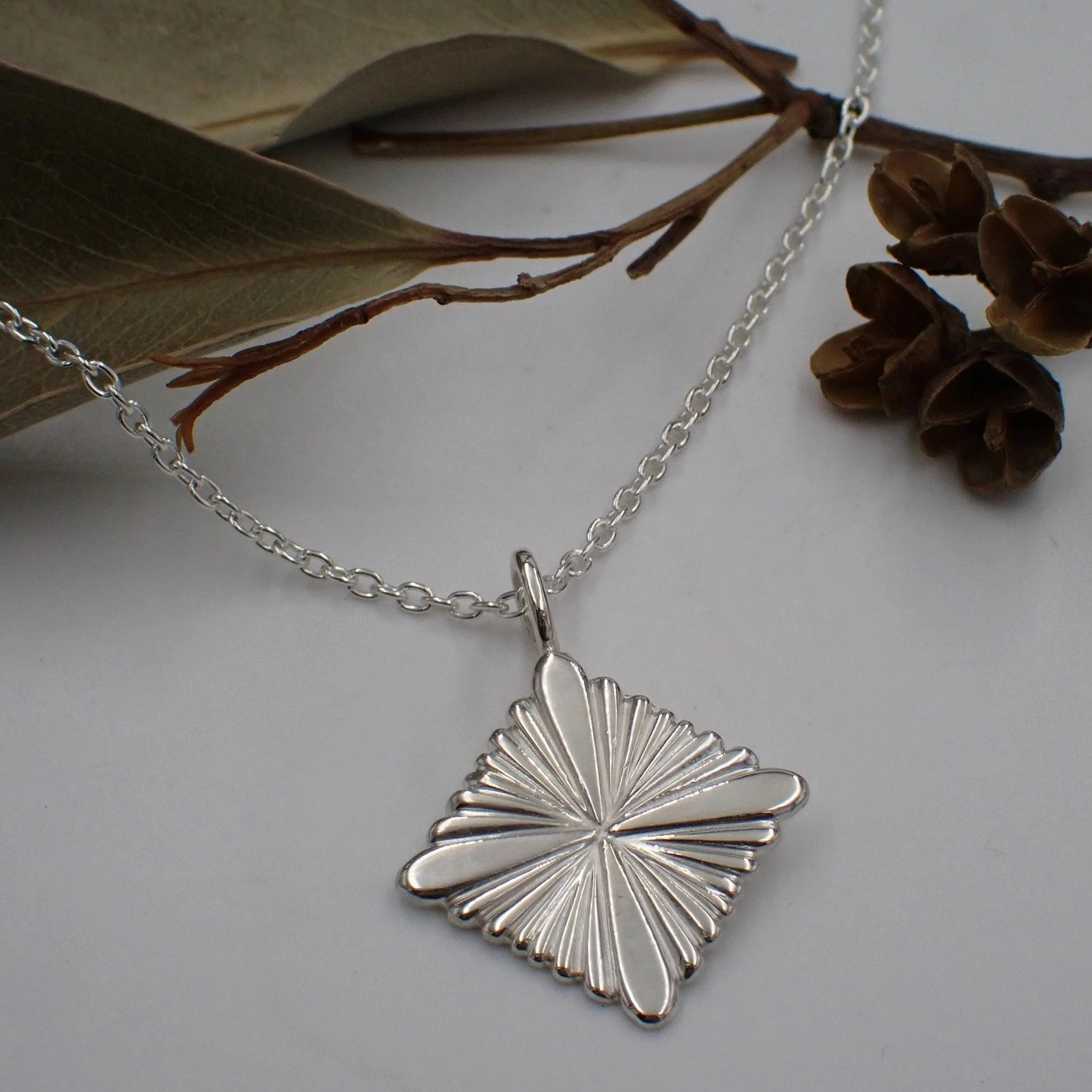 Quad+Radient+Silver+Pendent+2.jpg