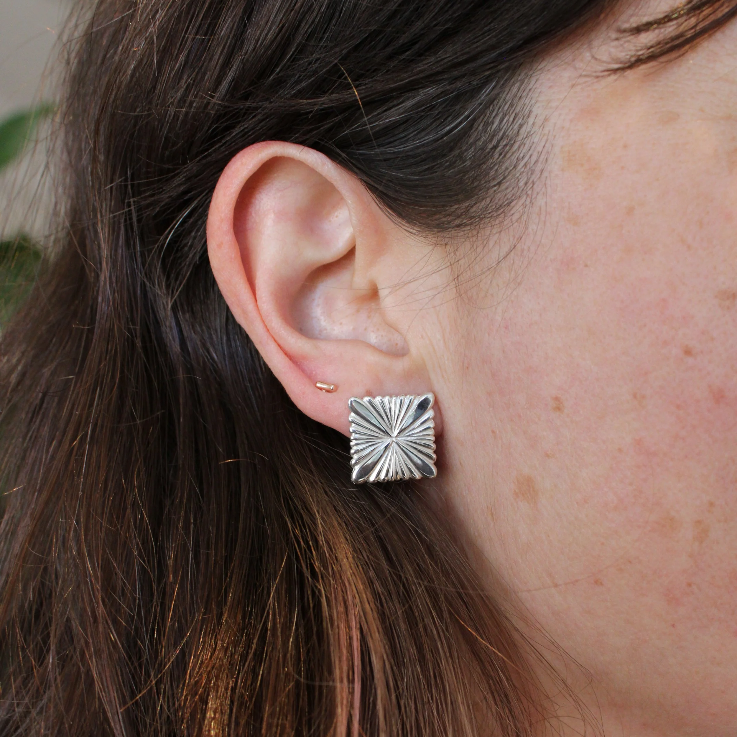 Sunburst+Square+Stud+Earrings.png