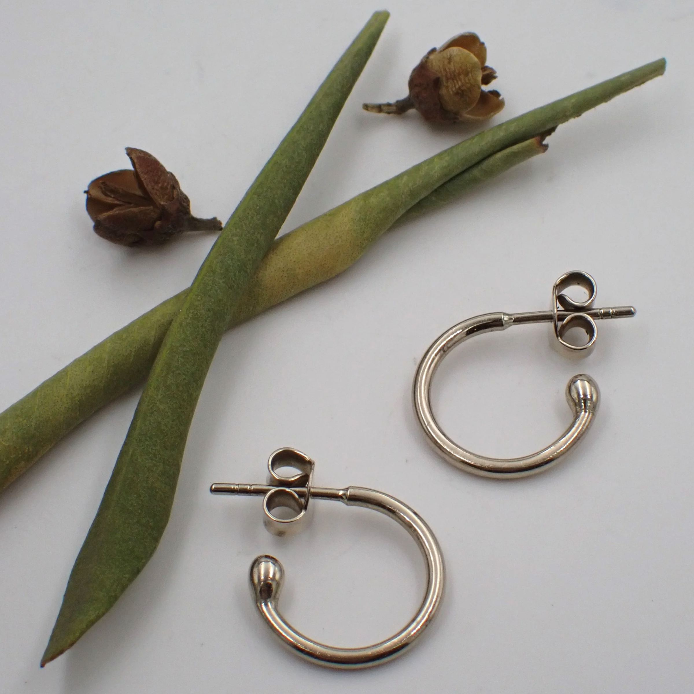 Howlite+Charm+Hoops.png