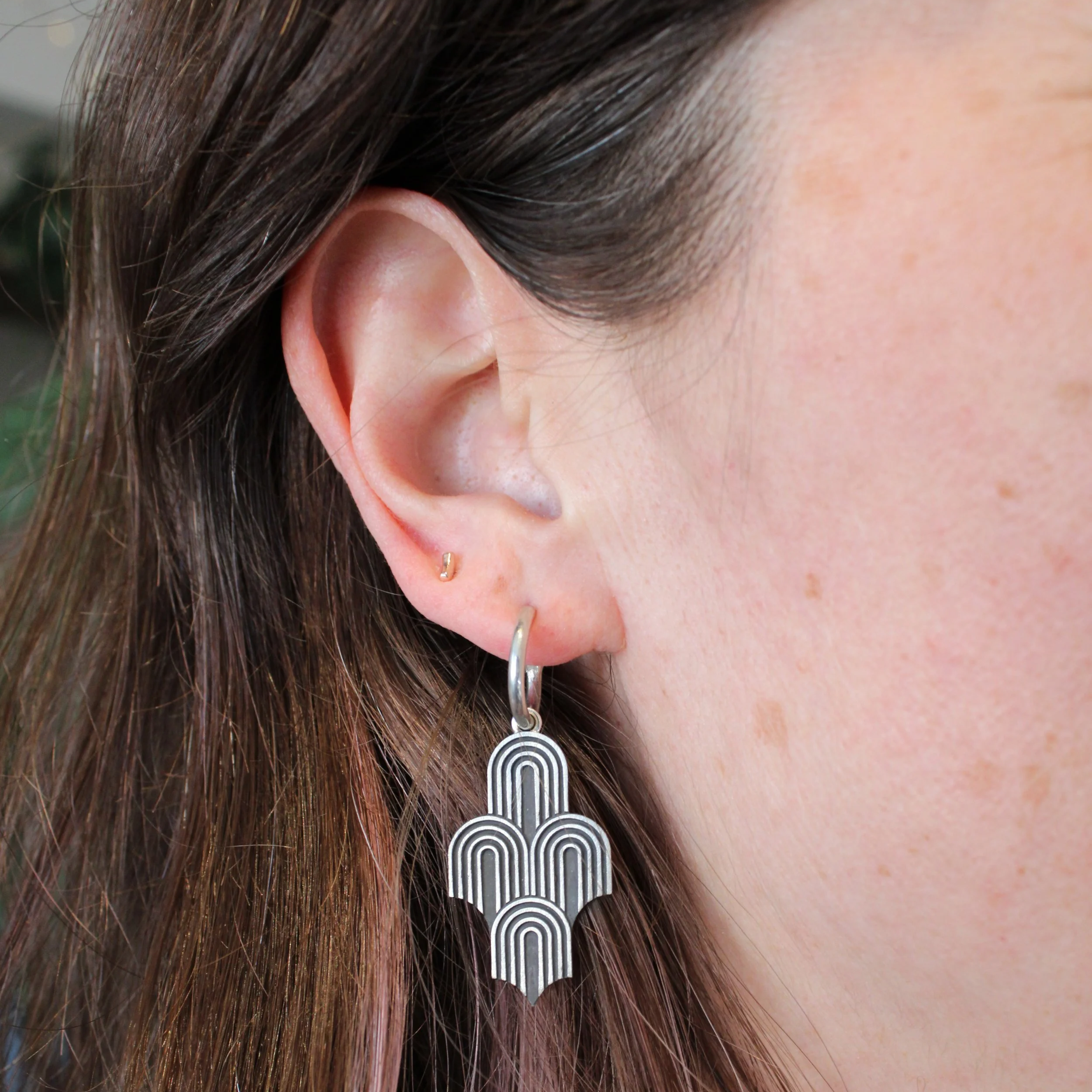 Arches+Drop+Earrings+Blackened.png