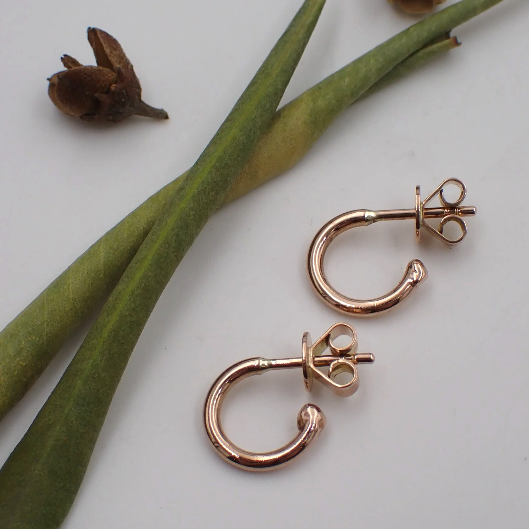 Druzy+Quartz+Hoops.png