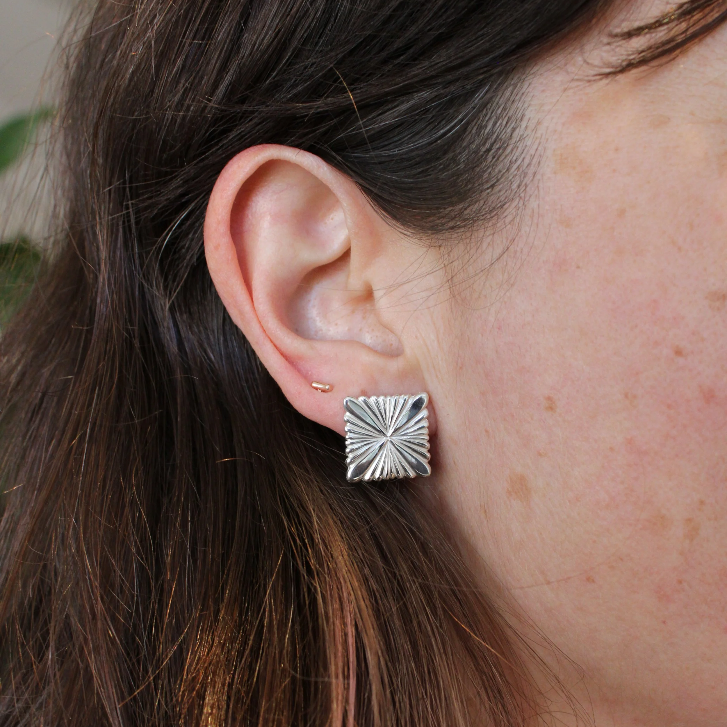 Sunburst+Square+Stud+Earrings.png