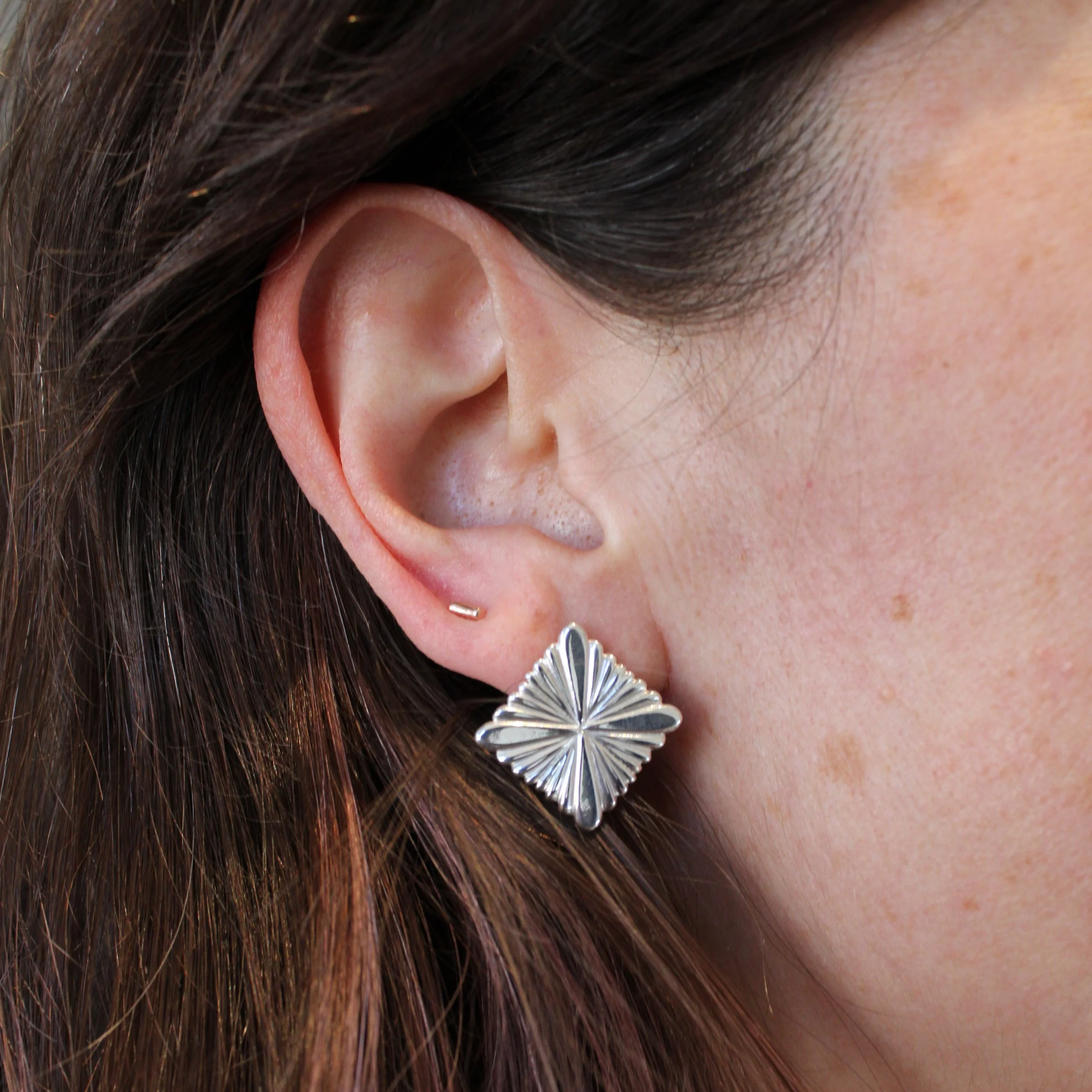 Sunburst+Offset+Sqaure+Stud+Earrings.png