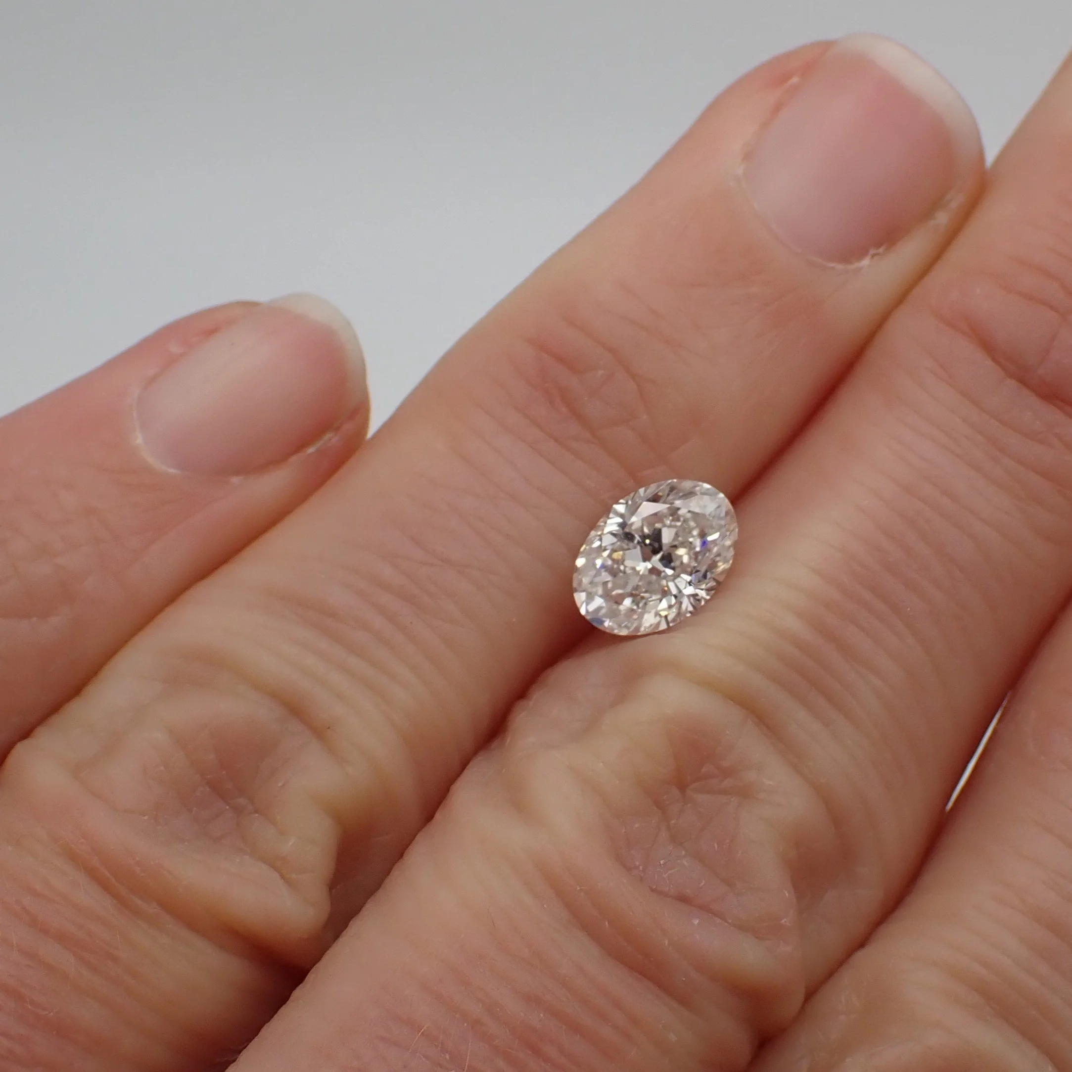 SI-F-Diamond-Oval cut-1.20ct-Scale.JPG