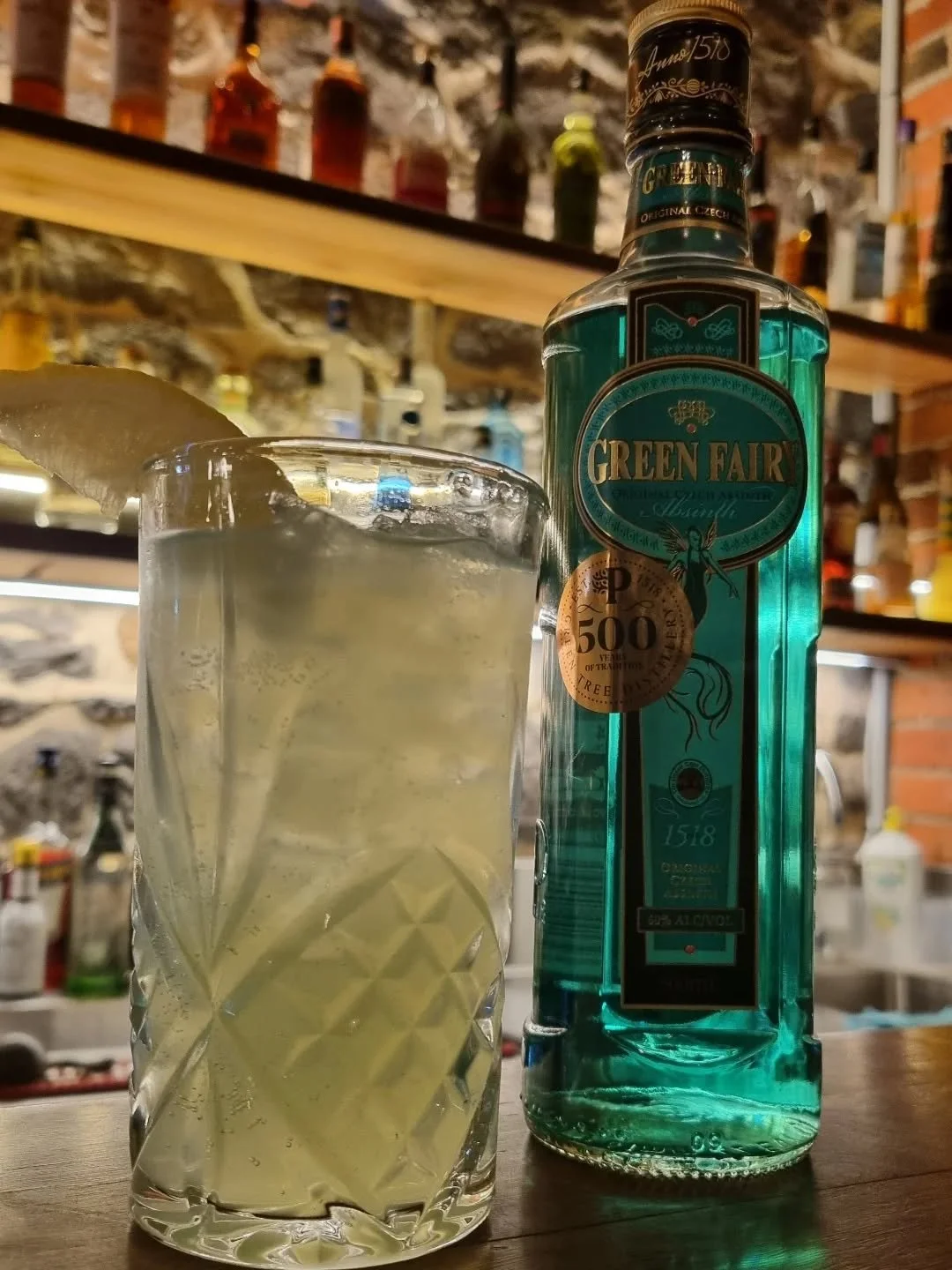 Off with the fairies 🧚&zwj;♂️

#ballaratbar #ballaratnightlife #barlounge #ballaratbusiness @maya.lounge_bar_ballarat 
#absinthe
#greenfairy